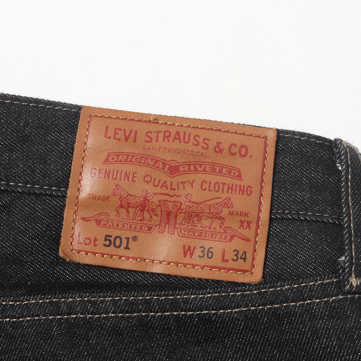 [リーバイスプレミアム] 501 先染め ブラック デニムパンツ (PREMIUM BLACK 501 JEANS)