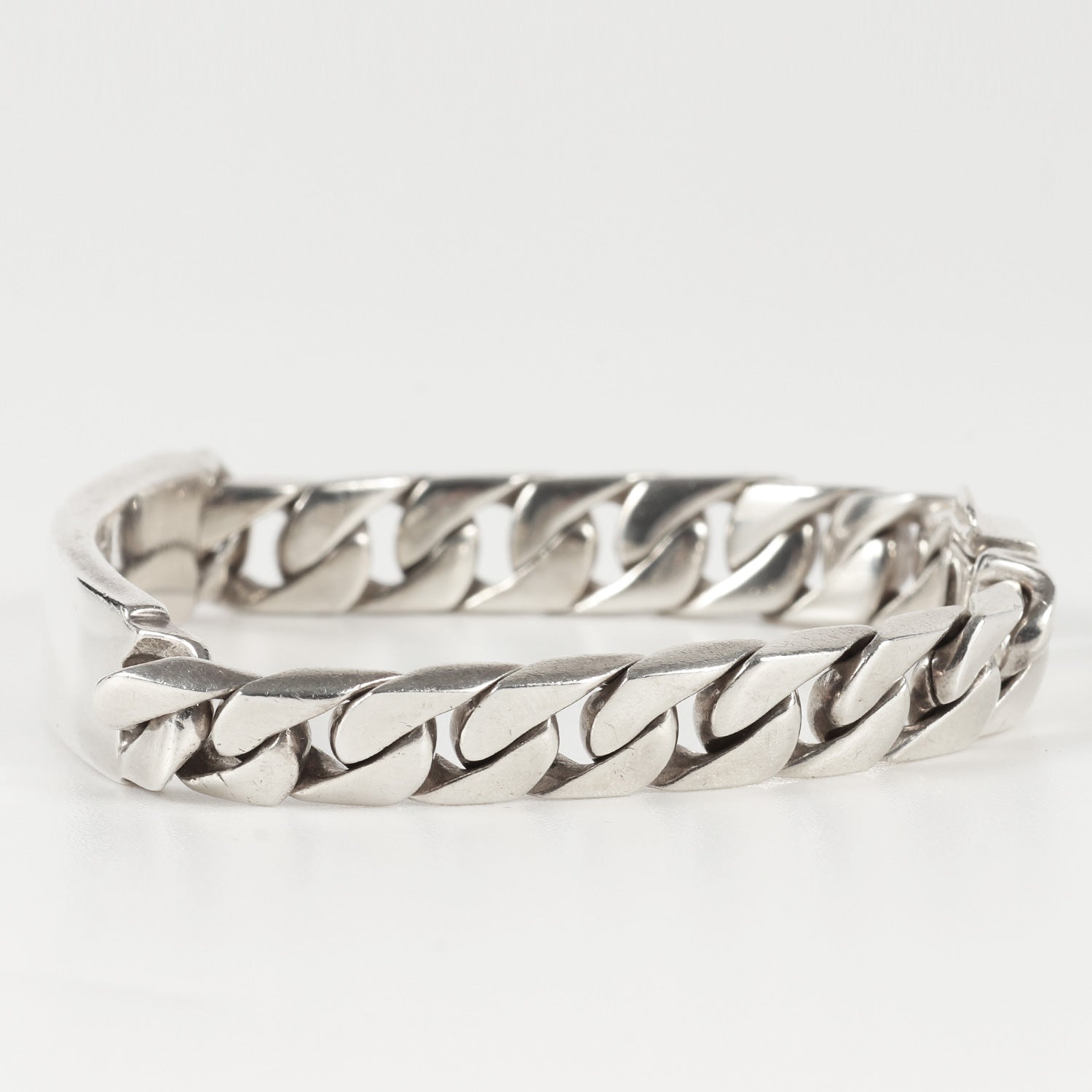 Tiffany & Co シルバーチェーン ID ブレスレット喜平 バングル