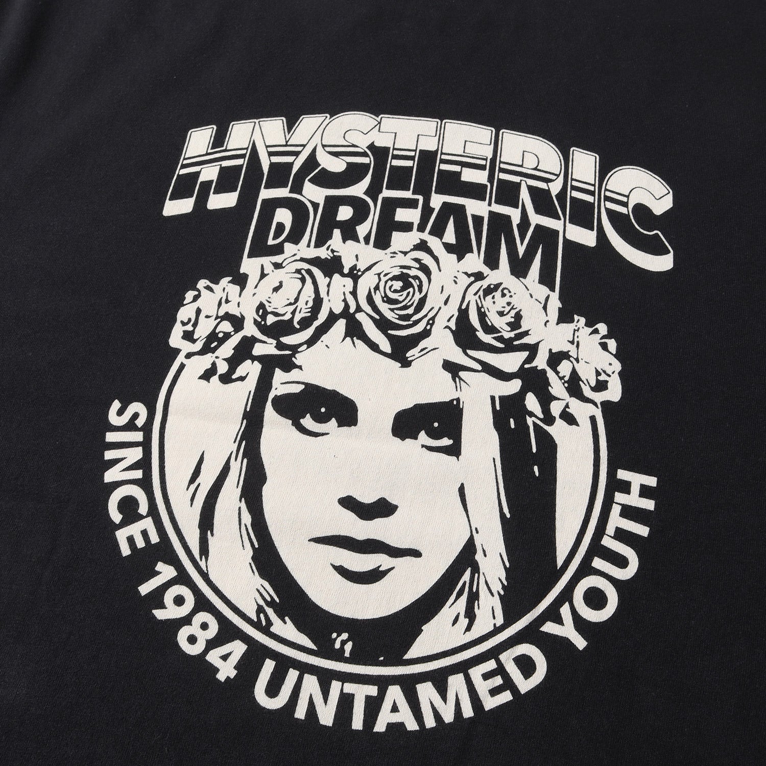 HYSTERIC GLAMOUR (ヒステリックグラマー) 23SS HYSTERIC DREAM ガール ウーマン ロゴ Tシャツ  (02232CT04) / Y2K ゴスパンク – ブランド古着の通販・買取 | BEEGLE by Boo-Bee