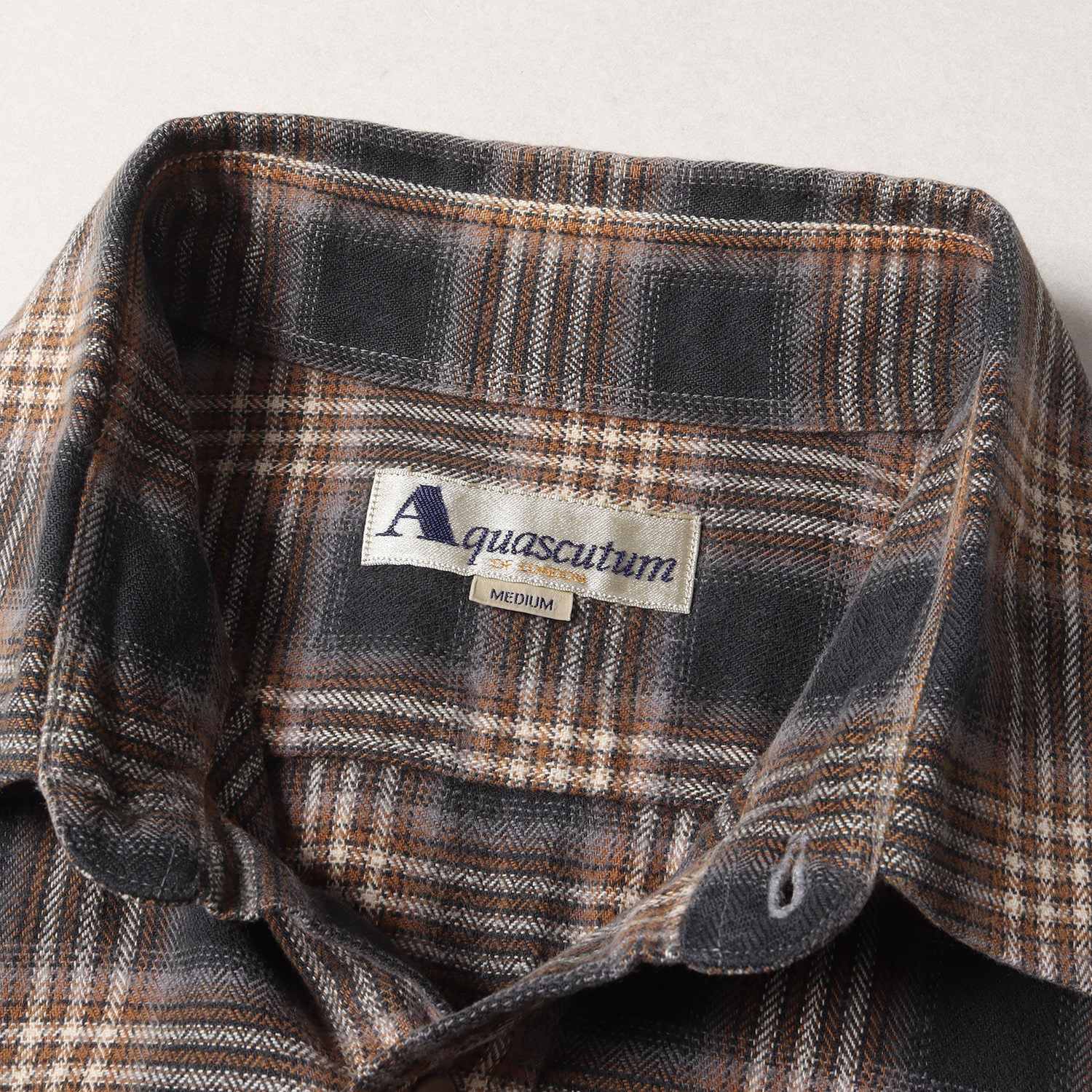 Aquascutum (アクアスキュータム) 90s - 00s チェック ヘリンボーン フランネル シャツ / 長袖 アーカイブ Y2K OF  LONDON – ブランド古着の通販・買取 | BEEGLE by Boo-Bee