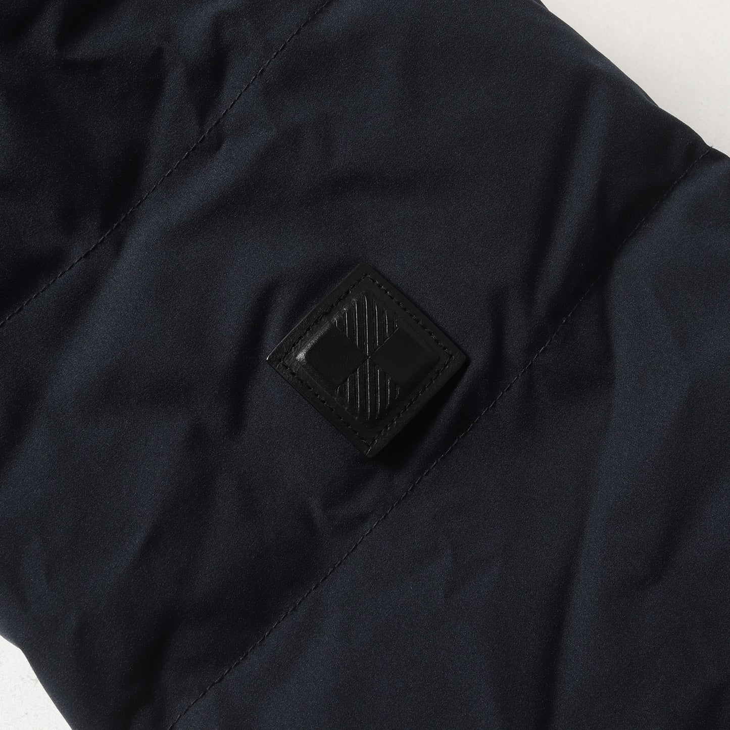 × UNITED ARROWS フード付き ハイネック ロング ダウンジャケット (SIERRA LONG JKT WOLOW0013)