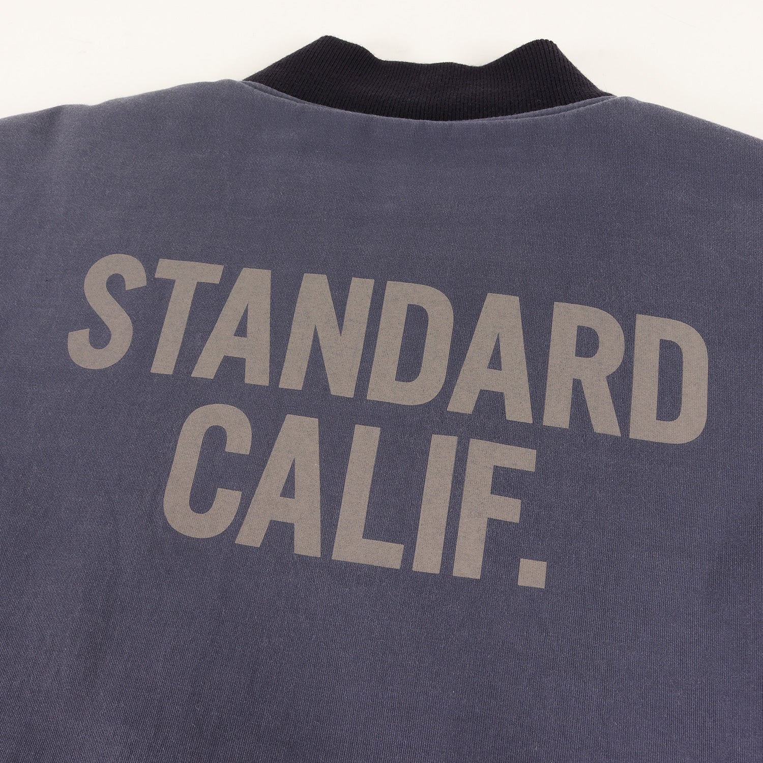 STANDARD CALIFORNIA (スタンダードカリフォルニア) 21AW リバーシブル バック ロゴ コードレーン キルト リップストップ デッキ  ジャケット (SD REVERSIBLE DECK JACKET) / ミリタリー ブルゾン アウター 羽織 定番 ベーシック アメカジ ワーク  ラギッド - ブランド古着 ...