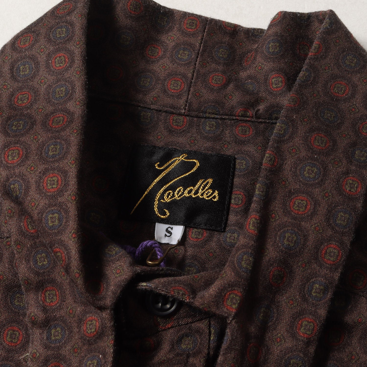 NEEDLES (ニードルズ) 23AW アスコット カラー 総柄 シャツ NEEDLES (ニードルズ) 23AW アスコット カラー 総柄 シャツ