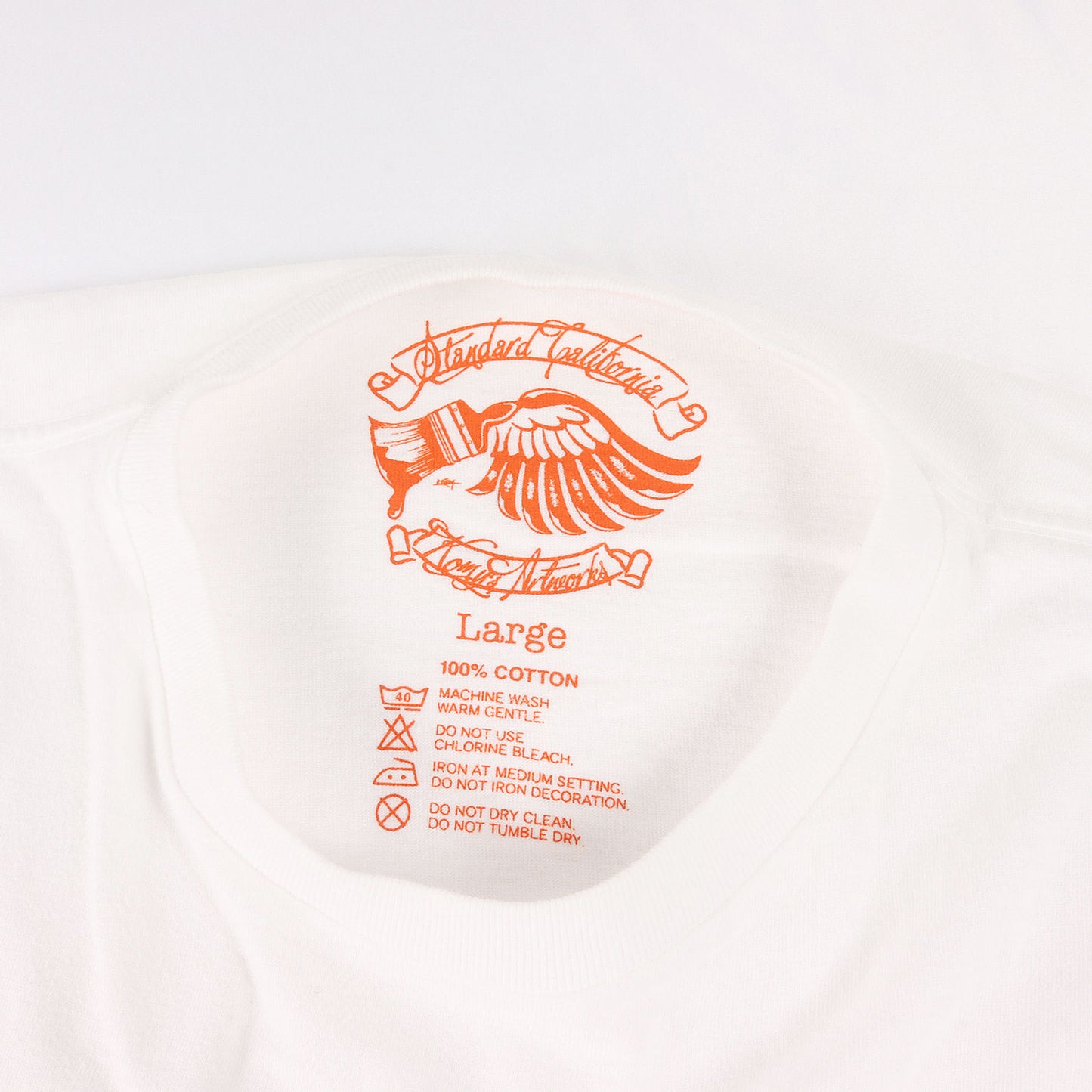 グラフィック ロゴ Tシャツ (SD GOOD EVENING CALIFORNIA T-SHIRT)