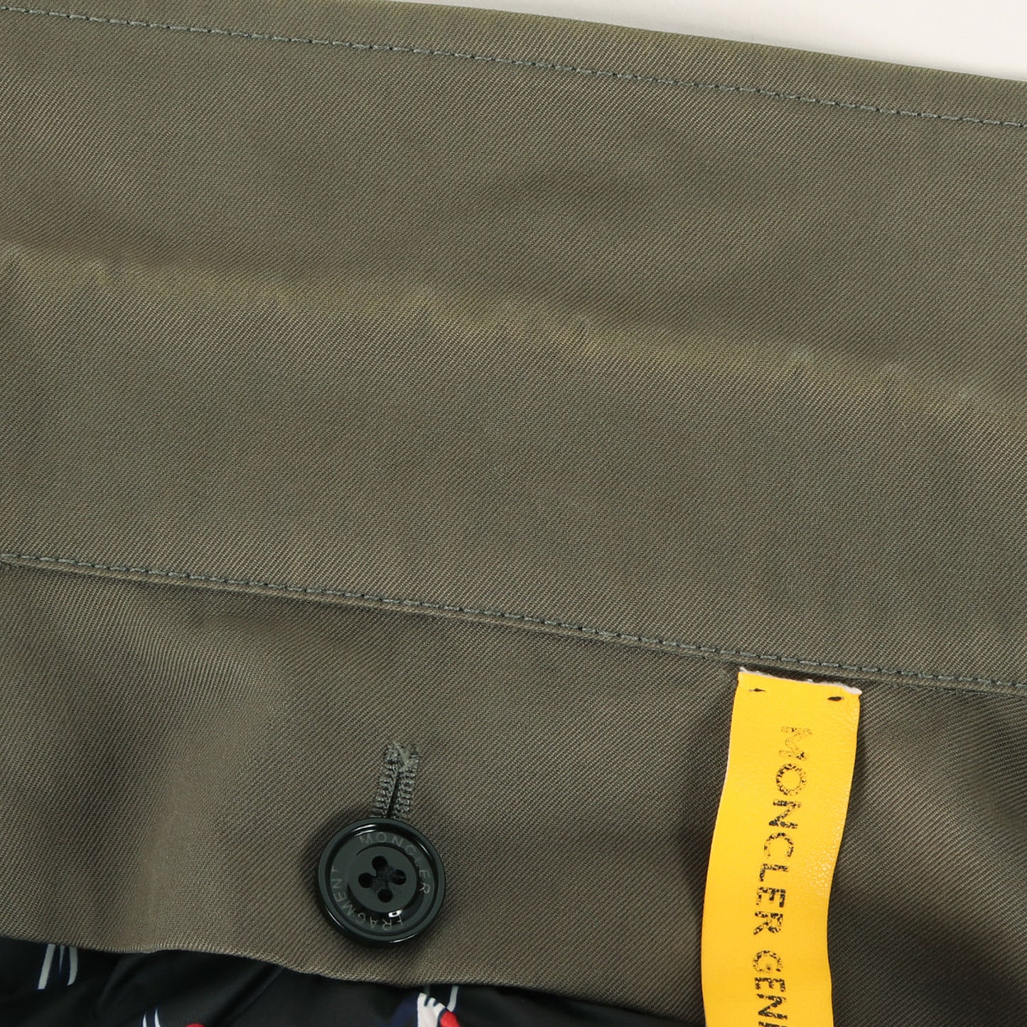 × fragment design 2WAY ダウンベストライナー付き ロゴ ワッペン ミリタリー ジャケット (DAVIS) / GENIUS
