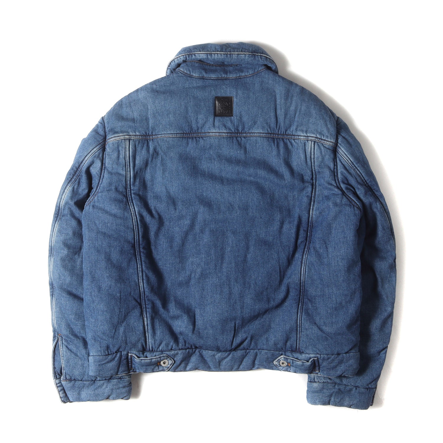 LOEWE (ロエベ) 22AW パテッド デニム トラッカー ジャケット (PADDED DENIM JACKET H526Y50X09) –  ブランド古着の通販・買取 | BEEGLE by Boo-Bee