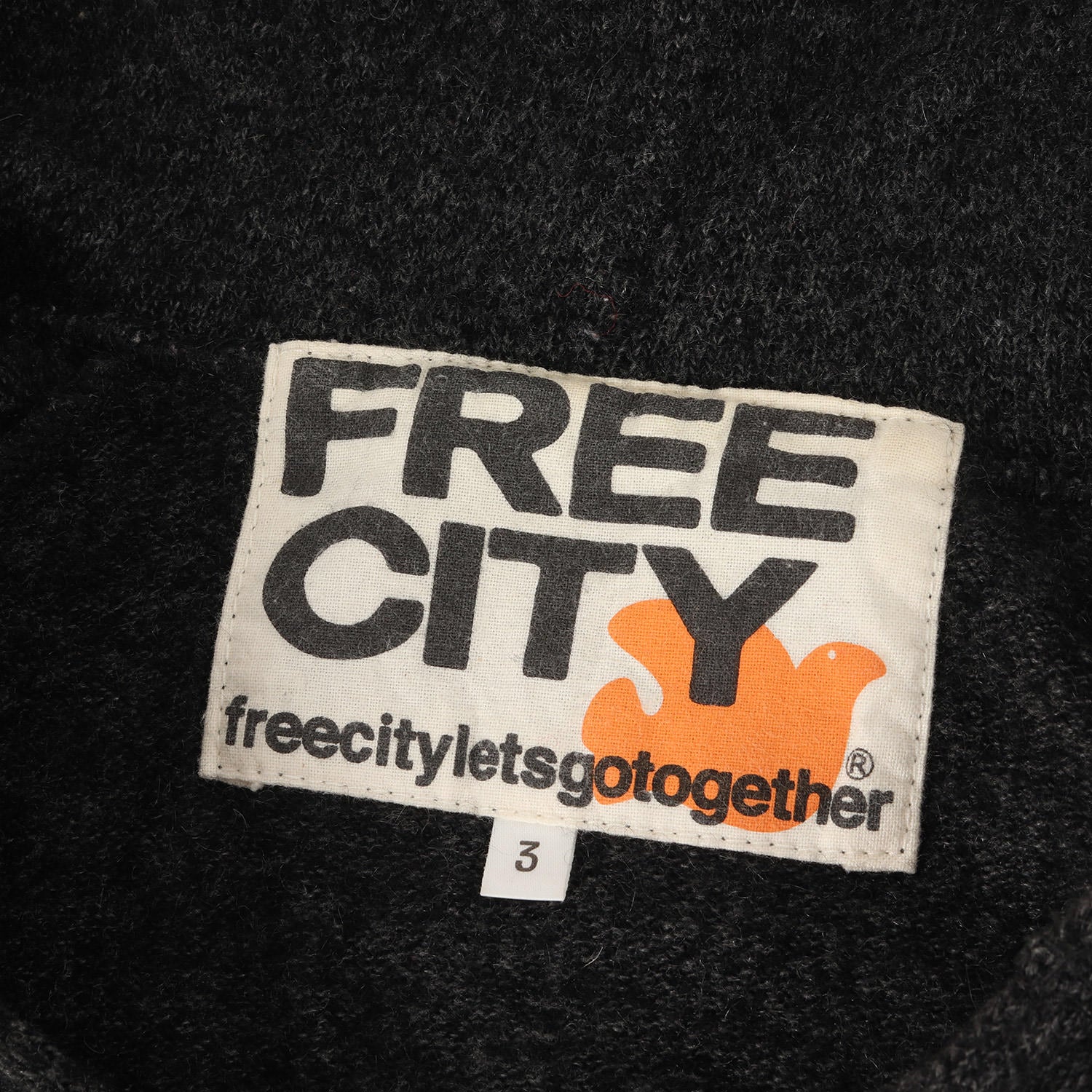 FREE CITY (フリーシティ) ロゴ プリント カシミア ウール ニット 