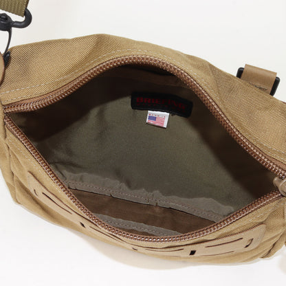 コーデュラナイロン ミニ ショルダー バッグ (PG AT POUCH WIDE L BRM203A09) / 肩掛け 斜め掛け カバン アクセサリーパーツ