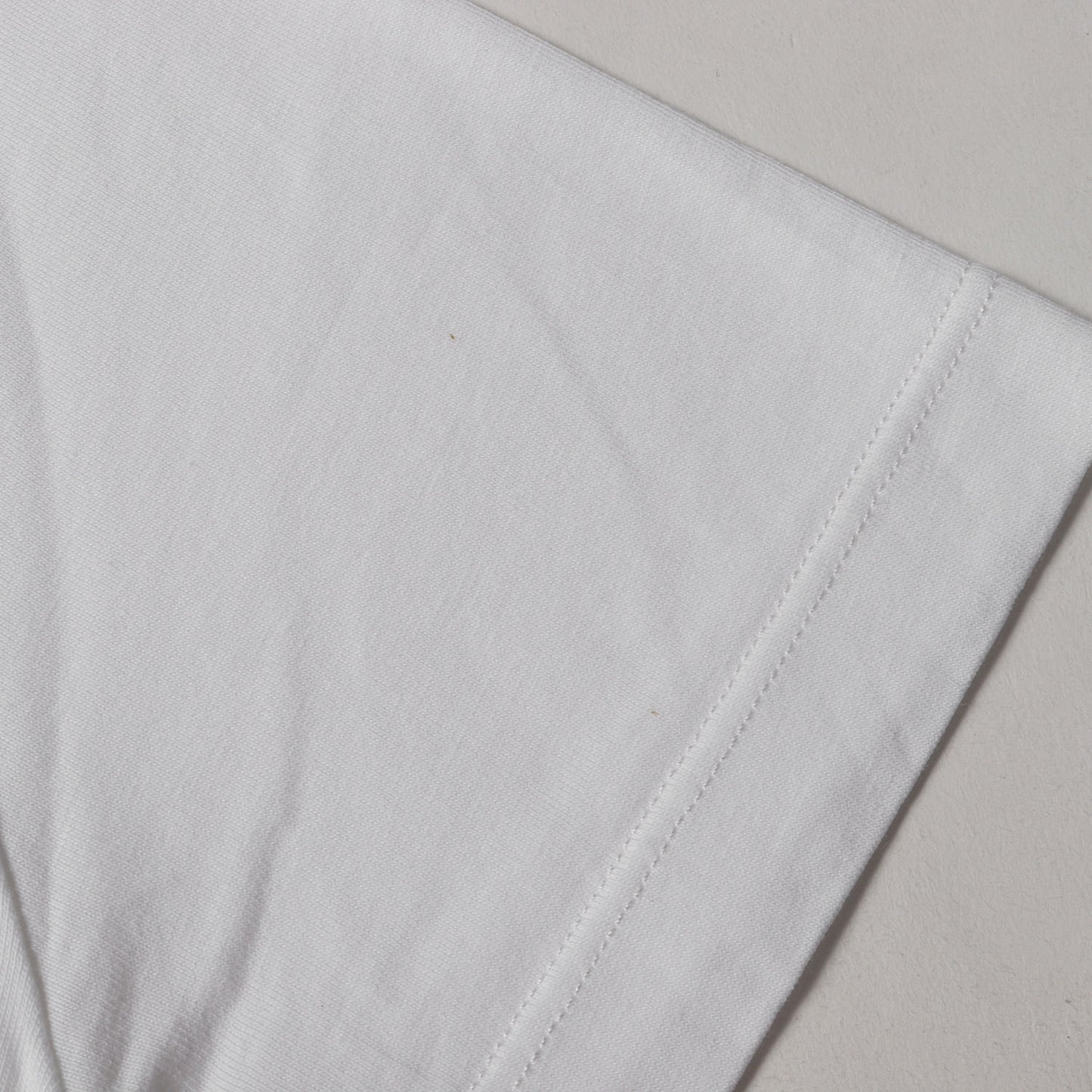 × Rene Gruau グラフィック Tシャツ (EGLTCLUB EG52180) / MADE IN ITALY