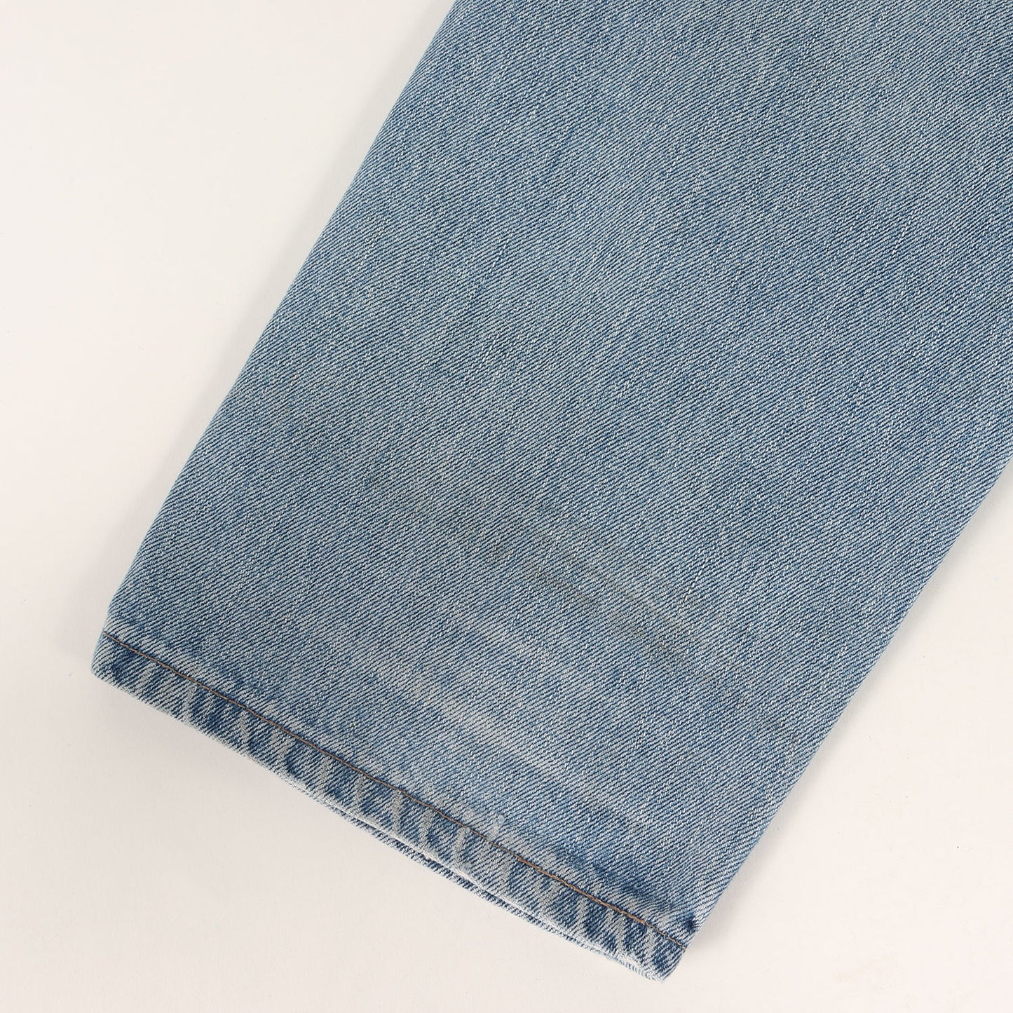 518 テーパード スリム ストレート デニム パンツ / ボタンフライ ジーンズ EURO Levi's MADE IN FRANCE