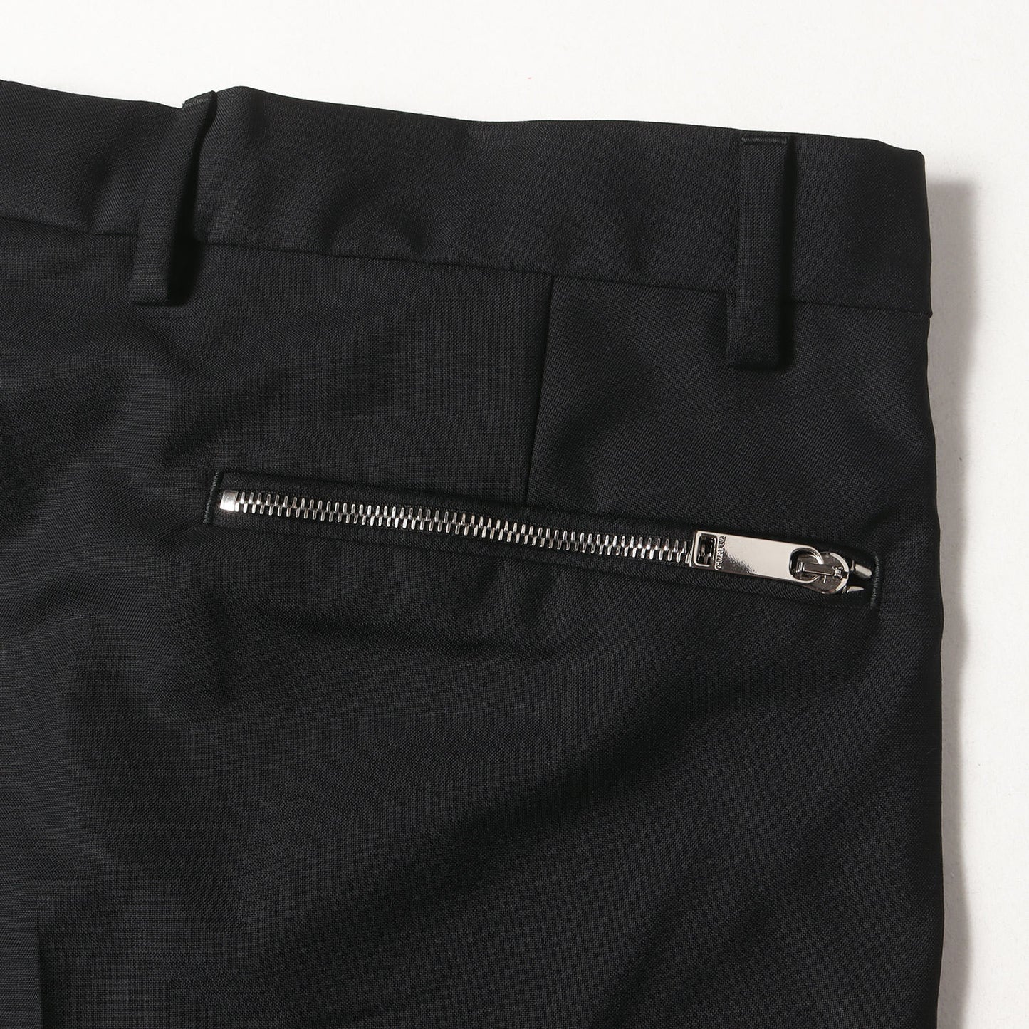 変型 ベルテッド モヘア混ウール スリム テーパード スラックス (QV3RBA0525S)