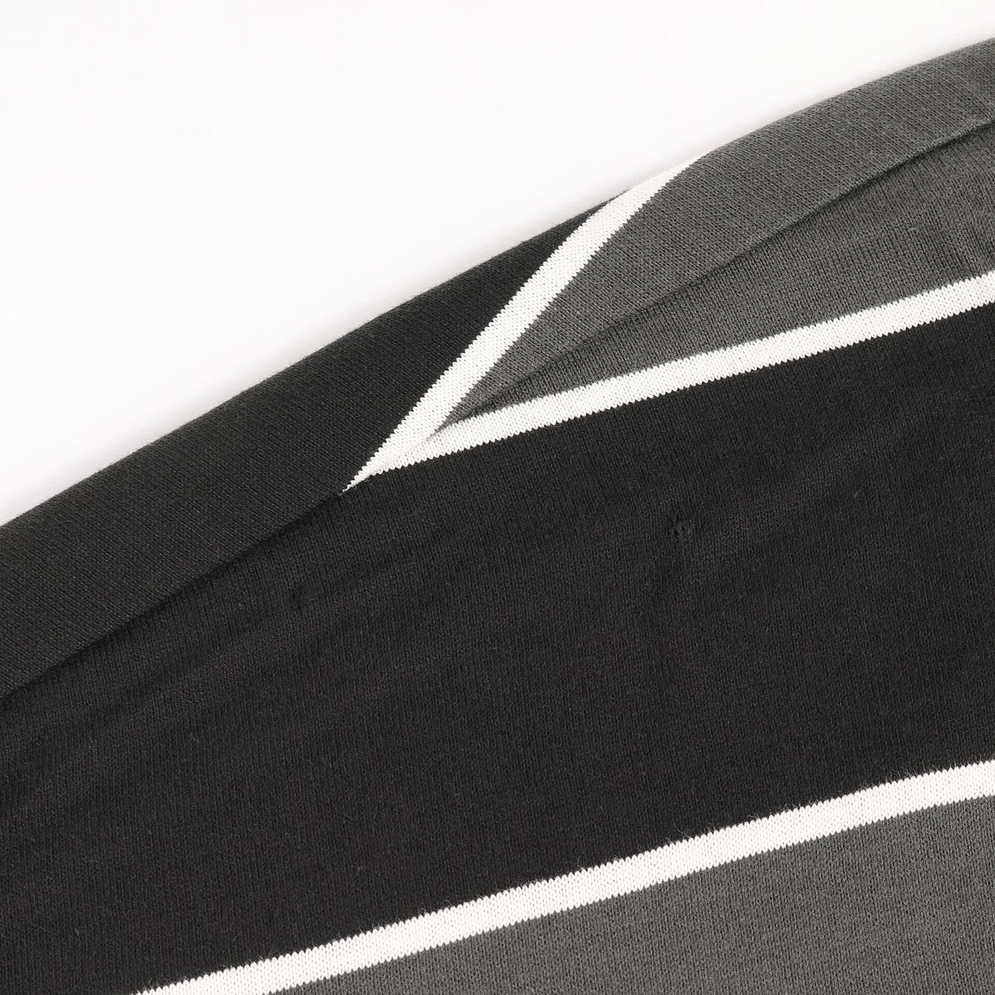 LOGO SCRATCH 刺繍 Tシャツ (01191CT11)