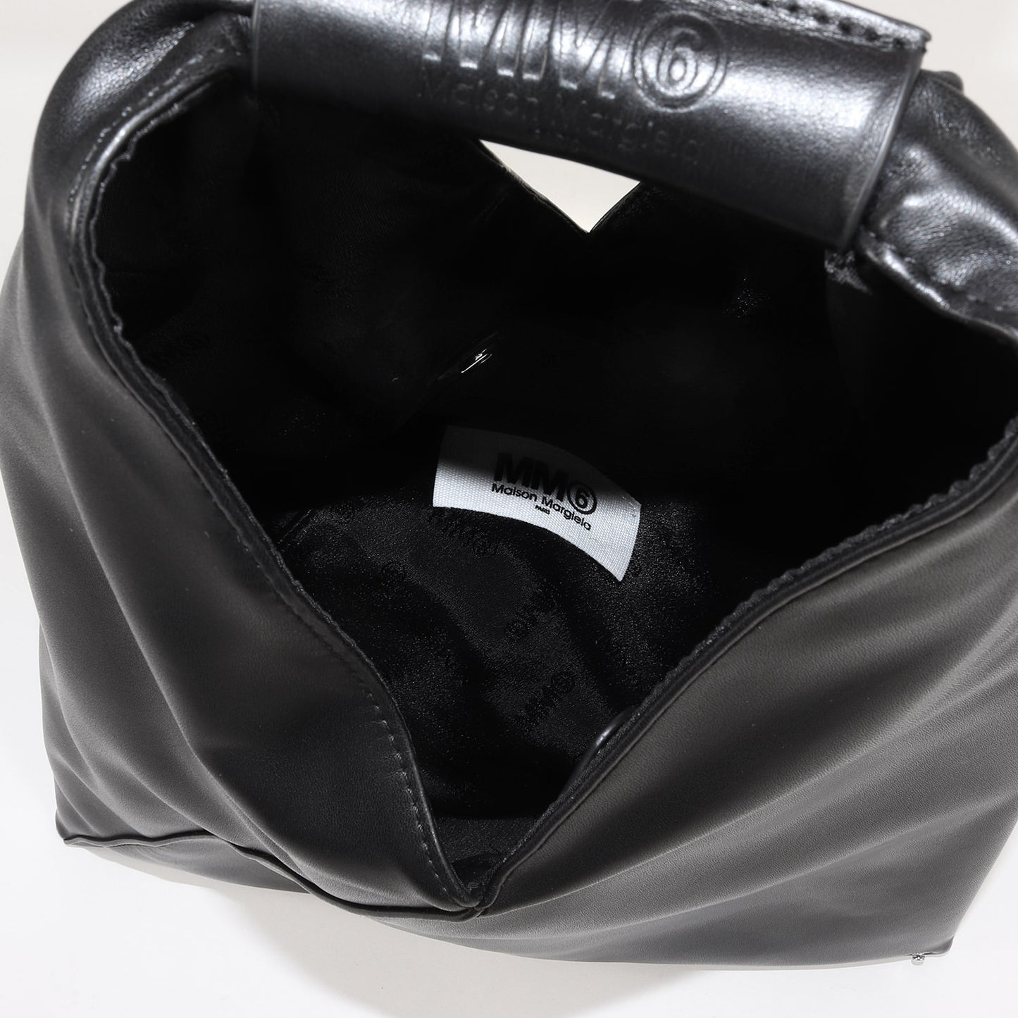 トライアングル PUレザー ハンド バッグ (JAPANESE SMALL BAG S54WD0043 P4313) / MM6