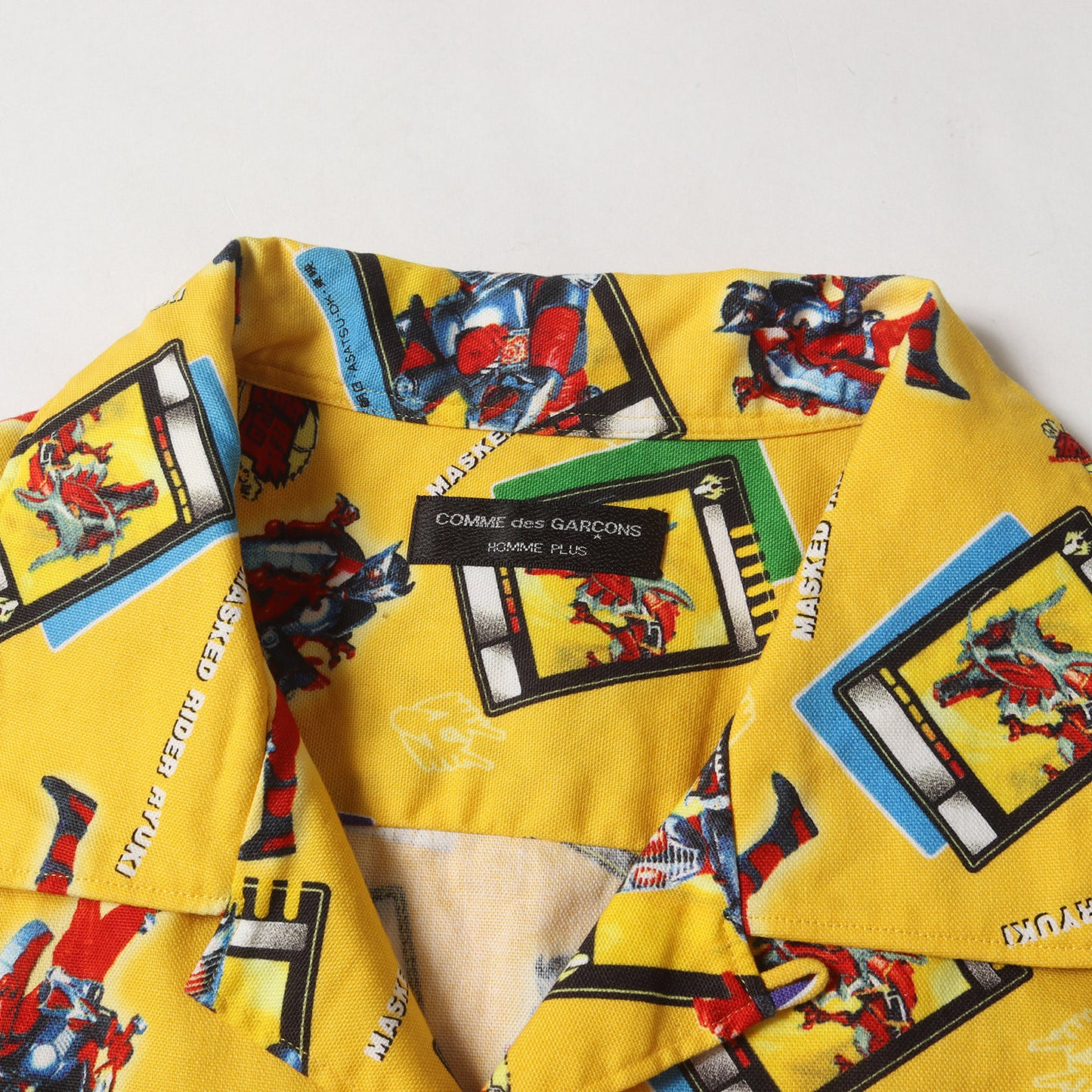 × 仮面ライダー龍騎 切替 オープンカラー 半袖 シャツ (PI-B029)