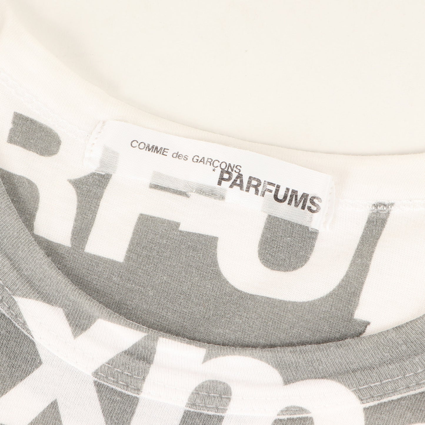90s ロゴ バインダーネック Tシャツ / PARFUMS