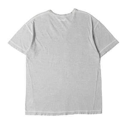 デカオム バックネック ロゴ チェーンステッチ ディープ Vネック Tシャツ