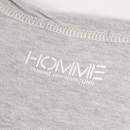 デカオム バックネック ロゴ チェーンステッチ ディープ Vネック Tシャツ