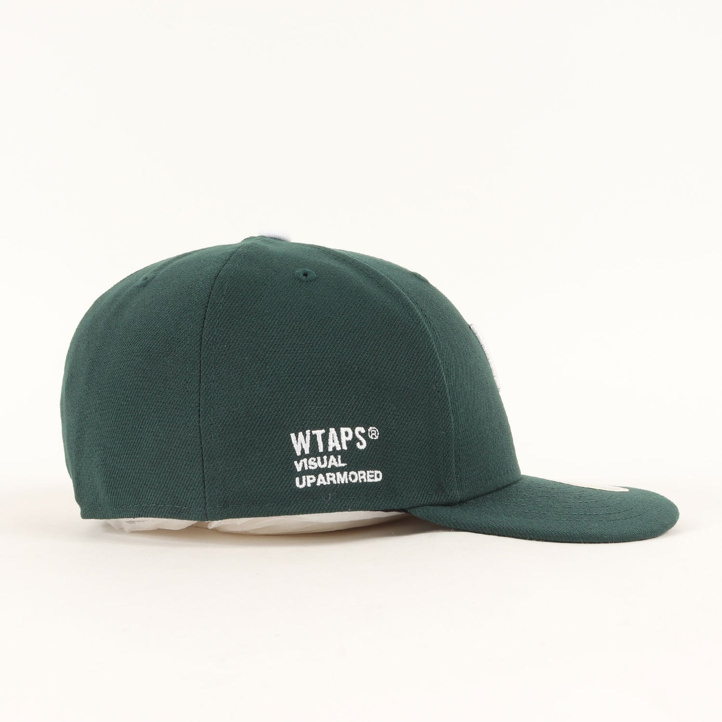 24SS × NEW ERA WTロゴ 刺繍 ベースボールキャップ(59FIFTY LOW PROFILE / CAP / POLY. TWILL)