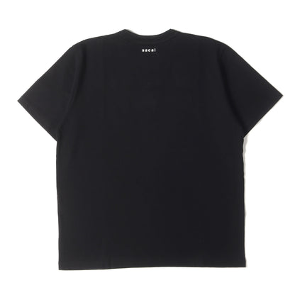 × KAWS フロッキー ロゴ Tシャツ (Flock Print T-Shirt 21-0288S)