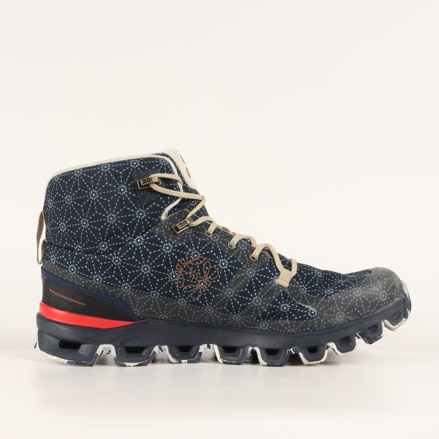 22SS ×On スピード ハイキング ブーツ (Cloudrock)