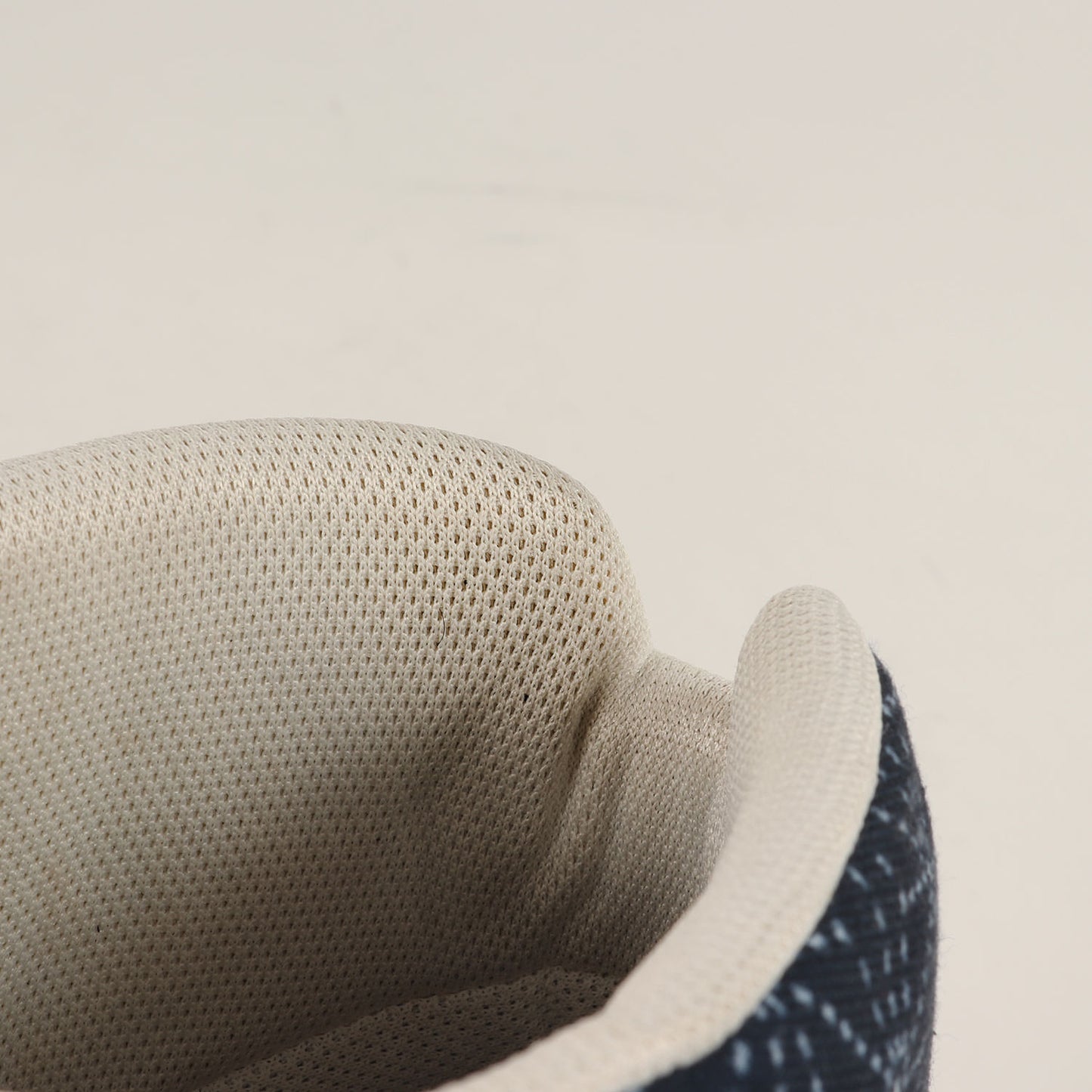 22SS ×On スピード ハイキング ブーツ (Cloudrock)