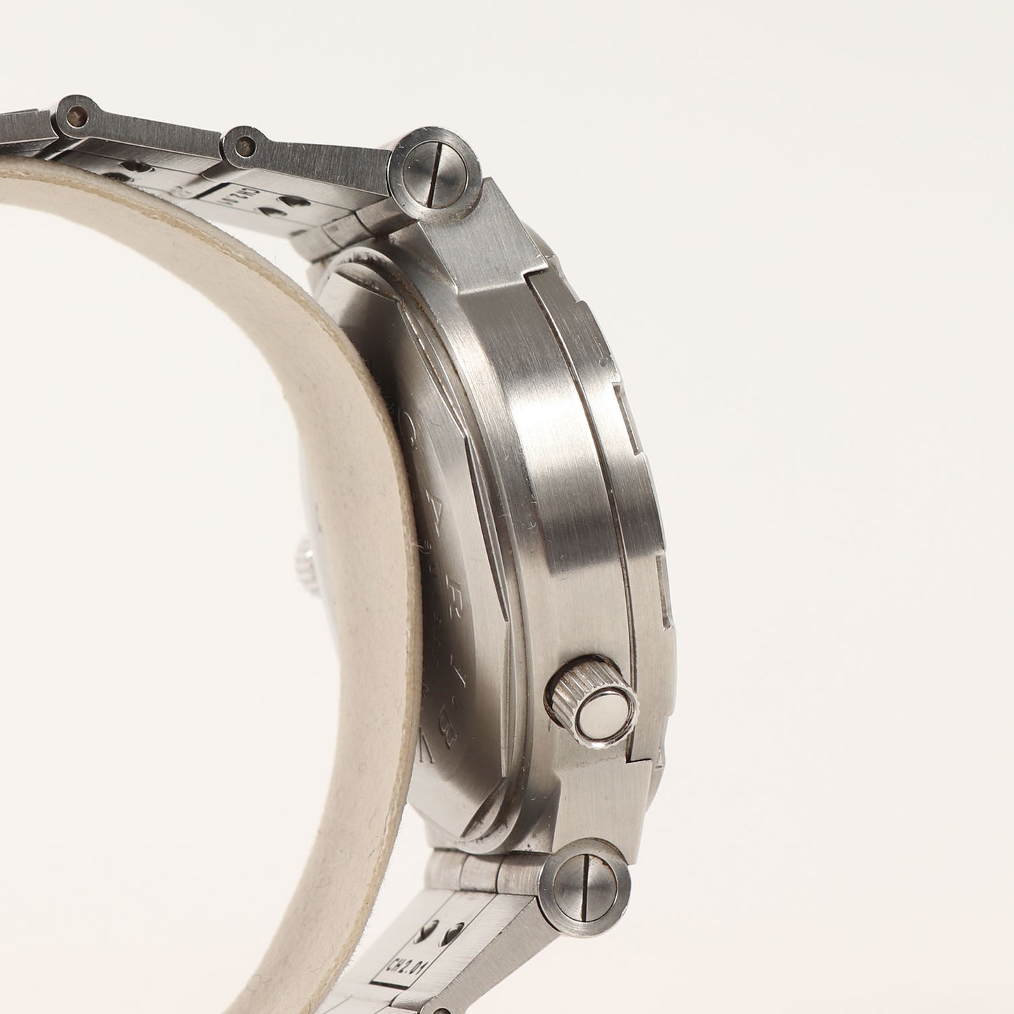 ディアゴノ プロフェッショナル GMT 40mm (GMT40SSD) / 自動巻き オートマティック
