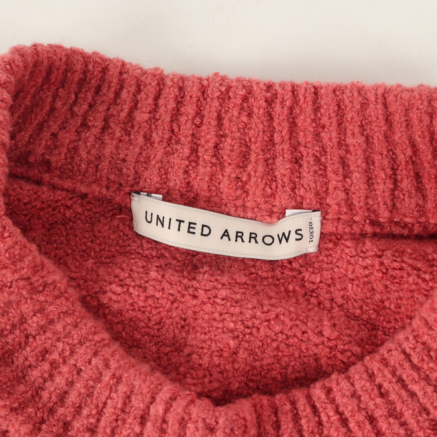 UNITED ARROWS (ユナイテッドアローズ) ブークレ モックネック コットンナイロン ニット (1113-199-4667) -  ブランド古着の通販・買取 | BEEGLE by Boo-Bee