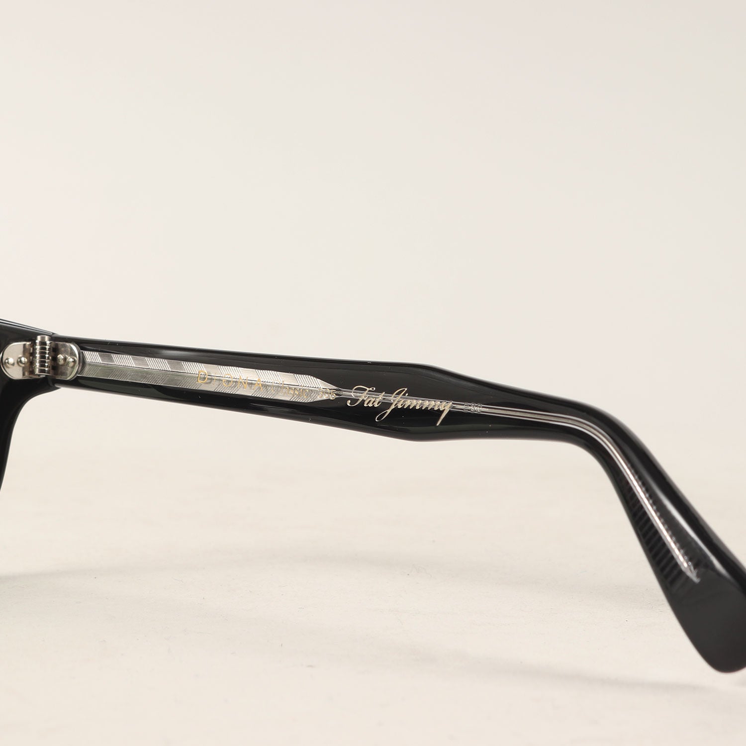 DIGNA Classic (ディグナ クラシック) リーフカラーレンズ アセテート