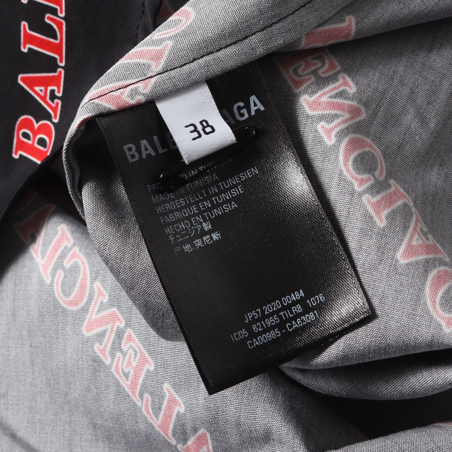 ブランドロゴ柄 オーバーサイズ ジップ ボタンダウン 半袖シャツ (621955)