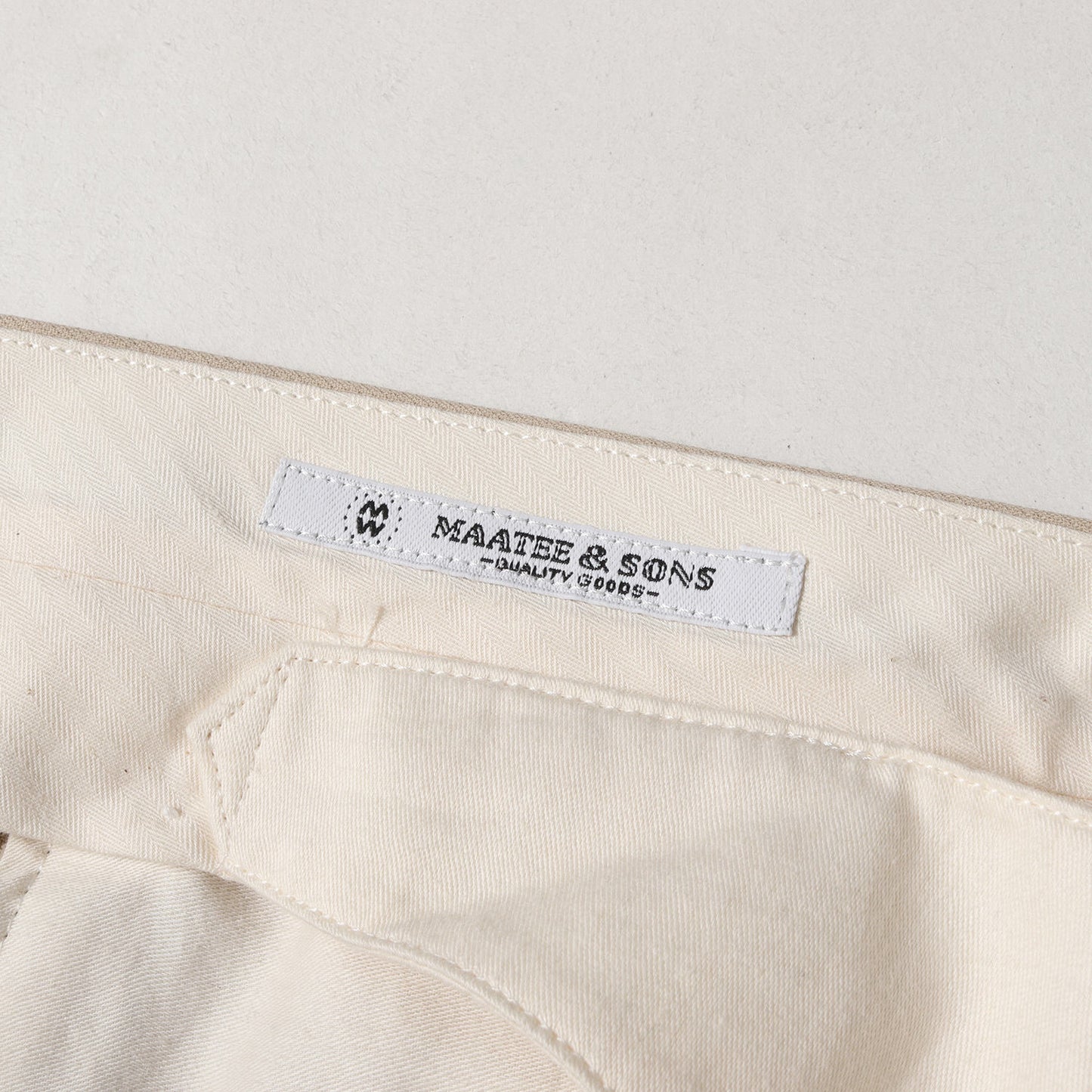 23SS ツータック ストレート トリプルクロス チノパンツ (俺のCHINO-PAN MT3103-0205B)