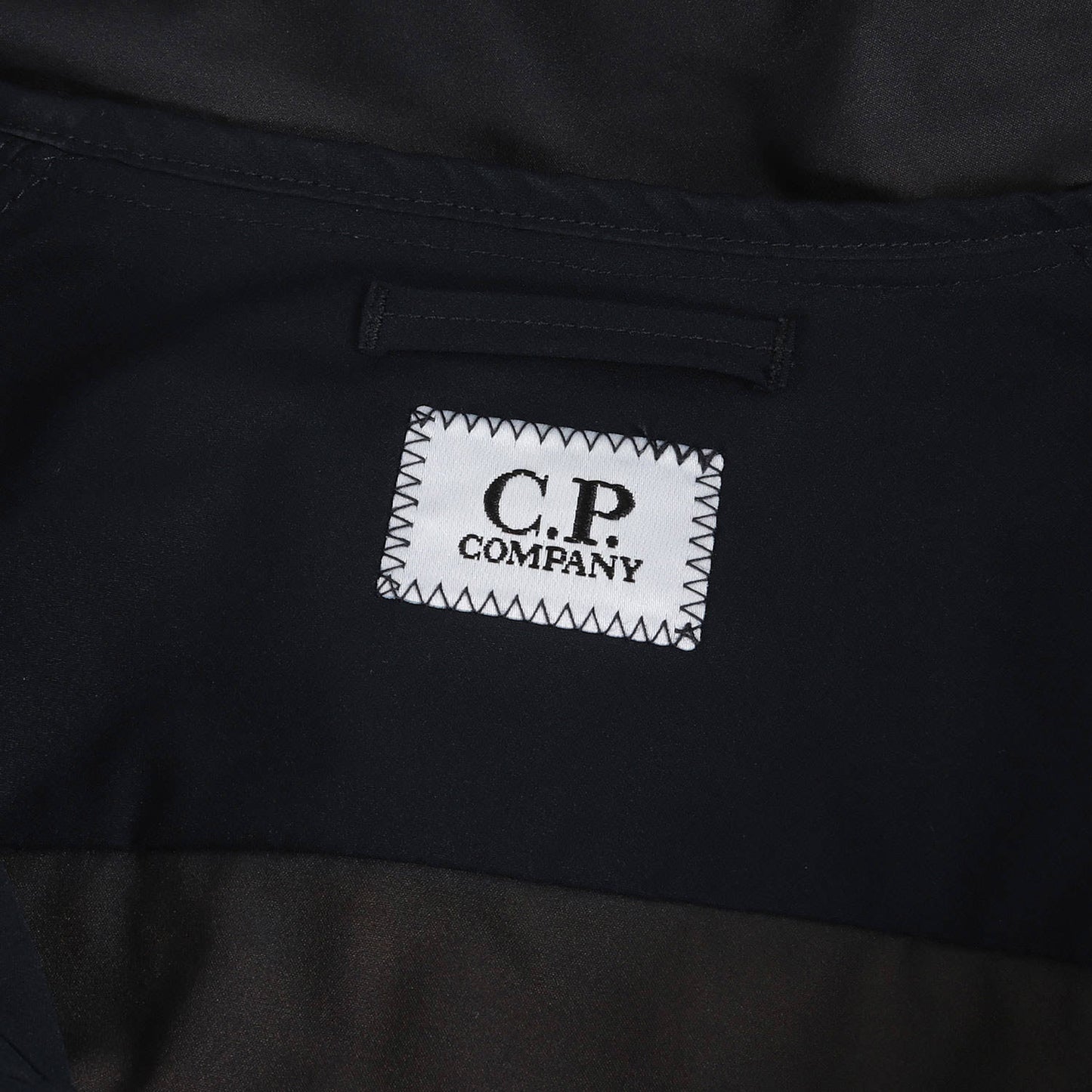 日本別注モデル ストレッチシェル フード ジップ ジャケット(PRO-TEK HOODED JACKET)