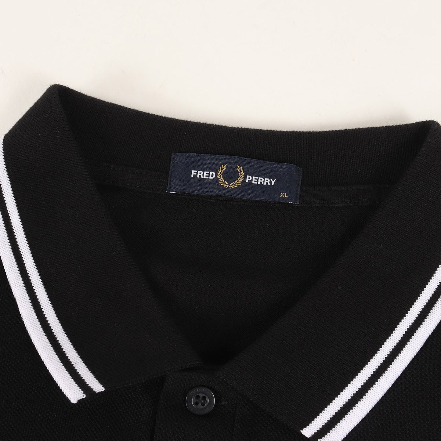 ローレル刺繍 ロングスリーブ 鹿の子 ポロシャツ (The Fred Perry Shirt M3636)