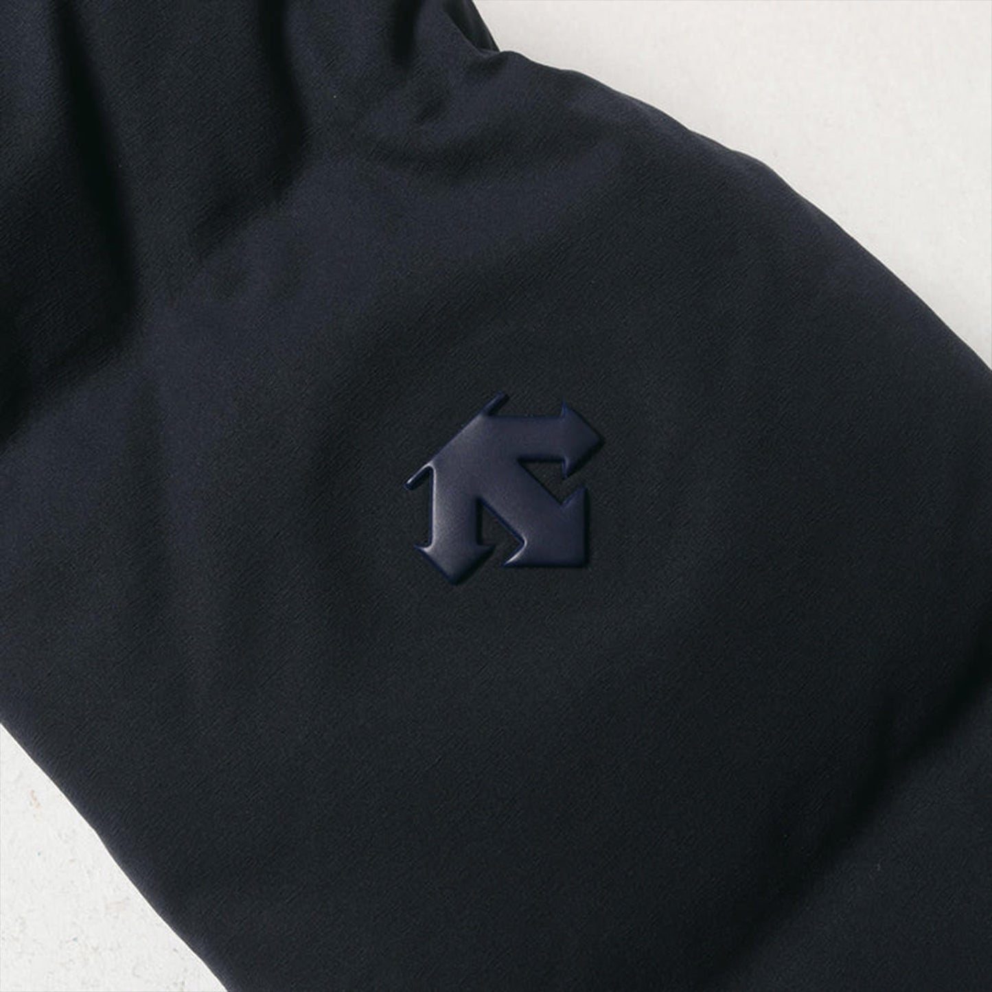 × 水沢ダウン ハイネック ポリ ダウン ジャケット (MOUNTAINEER DAMQGK30U) / ALLTERRAIN