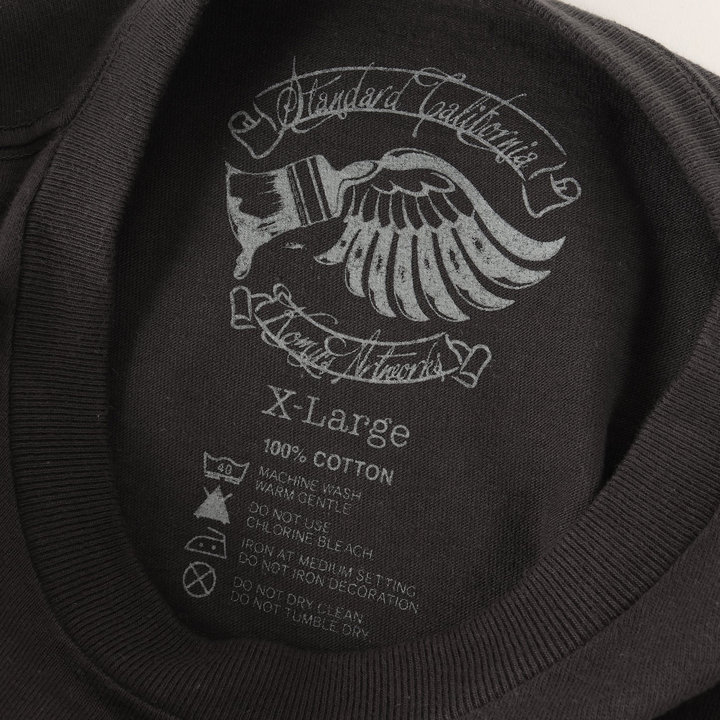 24SS グラフィック ロゴ Tシャツ (SD CHILL CHIC T-SHIRT)