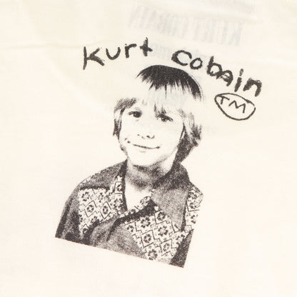 × KURT COBAIN フォト グラフィック ロゴ Tシャツ (0211CT10) / NIRVANA