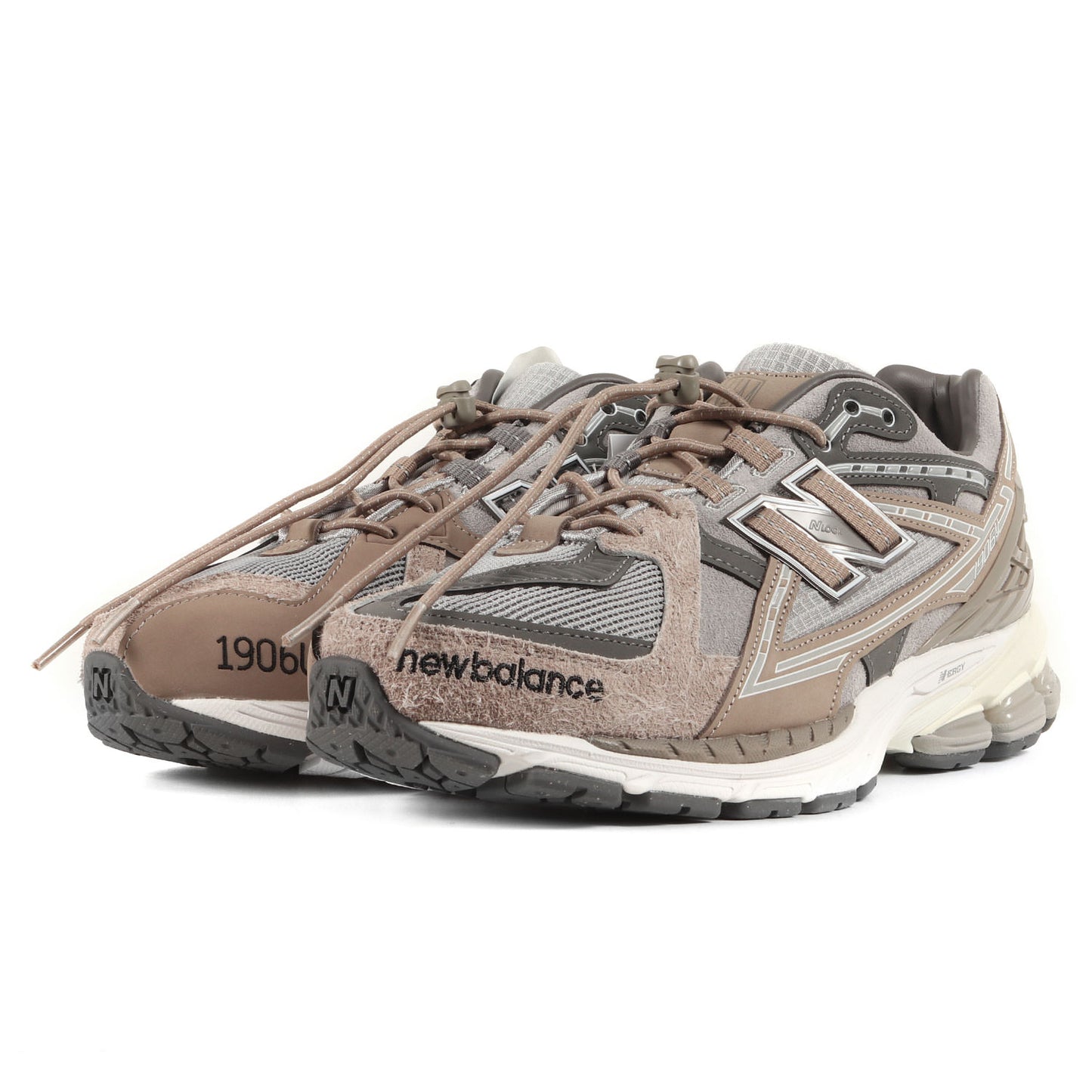 24SS ×NEW BALANCE × INVINCIBLE M1906NIH