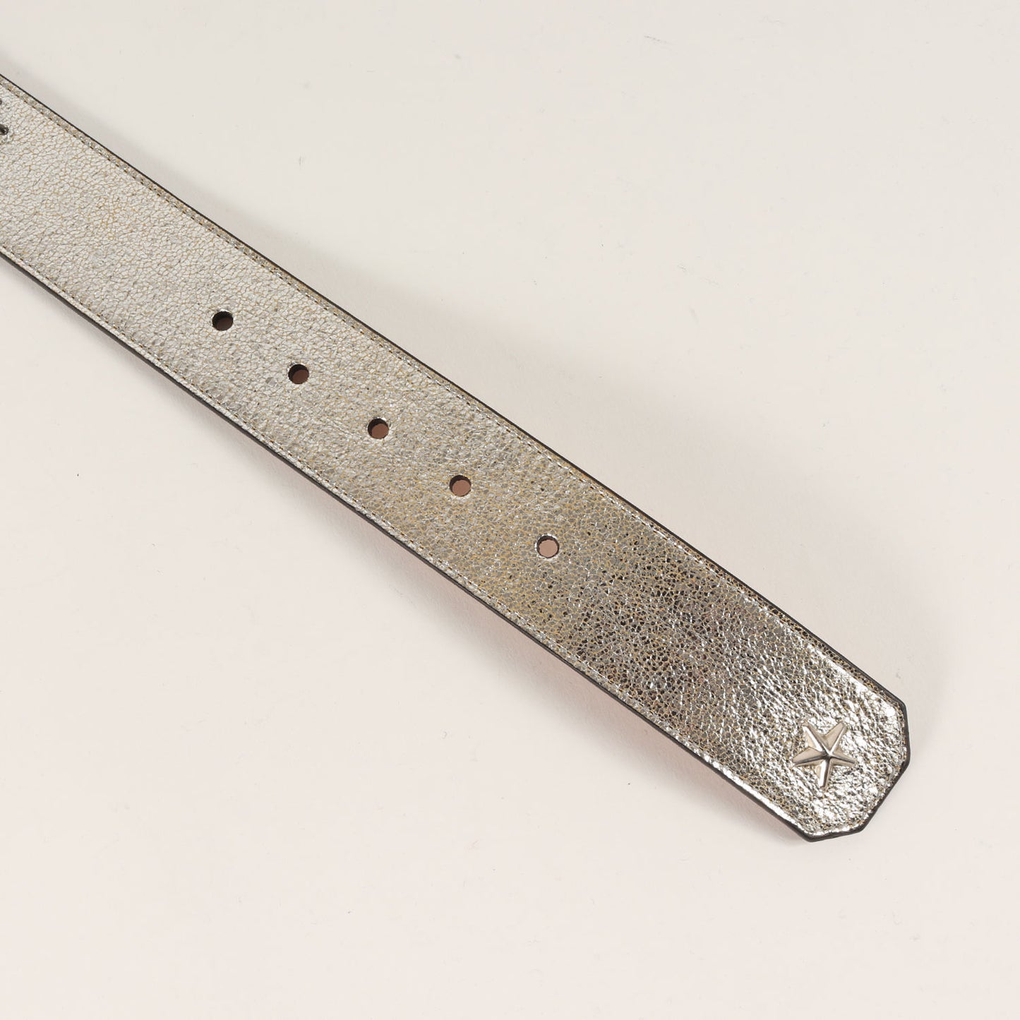 スタースタッズ グリッター レザー ベルト (ARCHER GLITTER LEATHER W/MULTI METAL STARS)