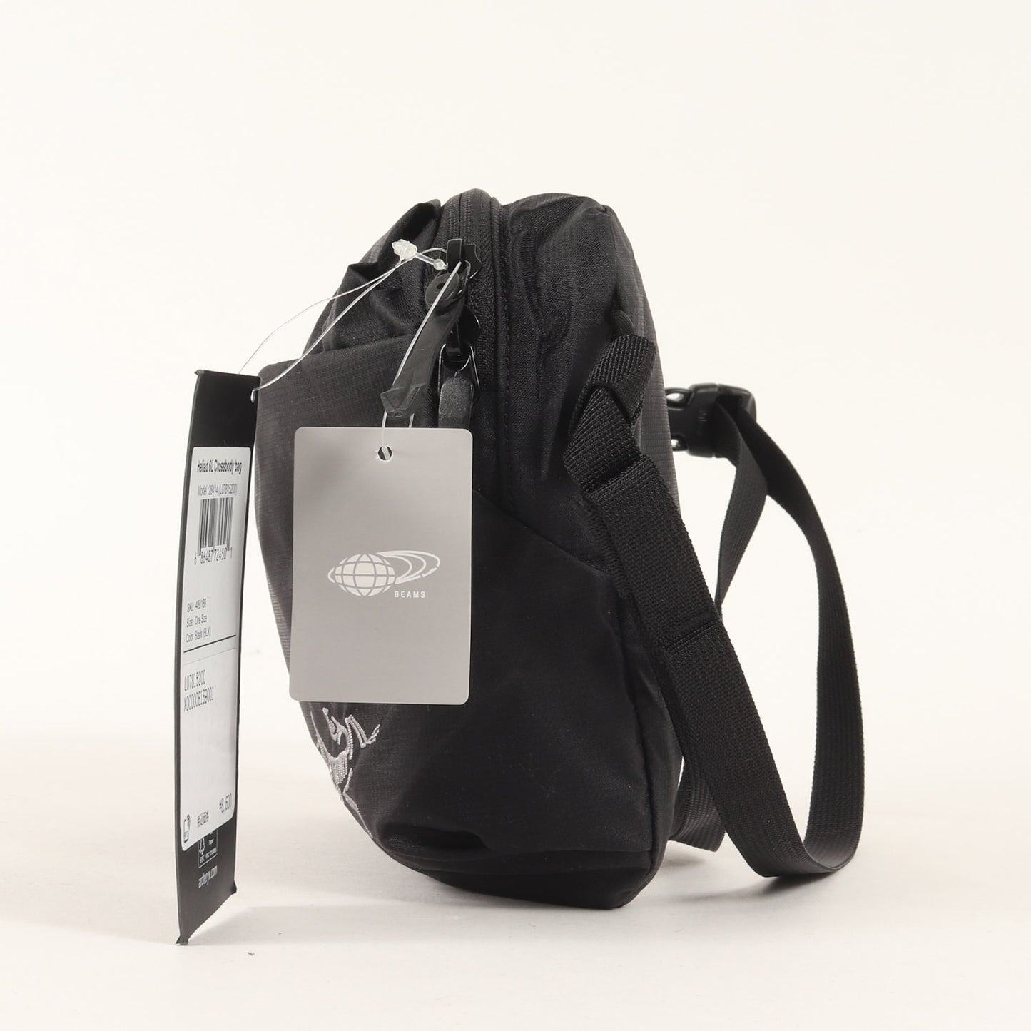 ヒリアド 6クロス ボディバック(Heliad 6 Crossbody Bag 28414-138469 / 2022年製)