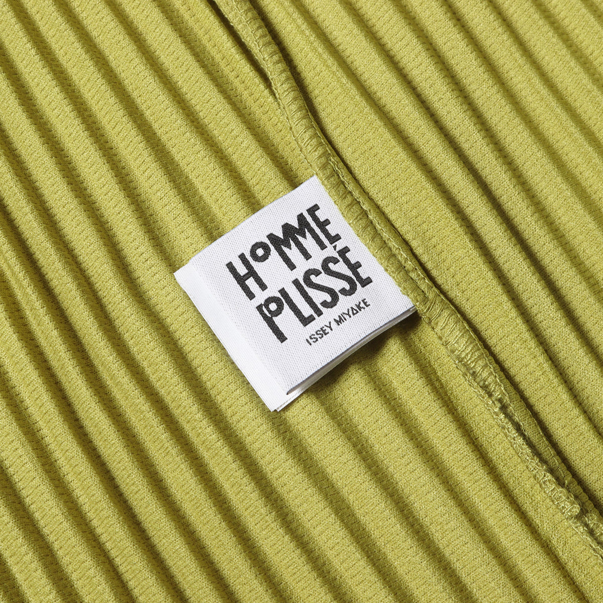 プリーツ ポリ ロングスリーブ ポロシャツ (HP43JM118) / HOMME PLISSE