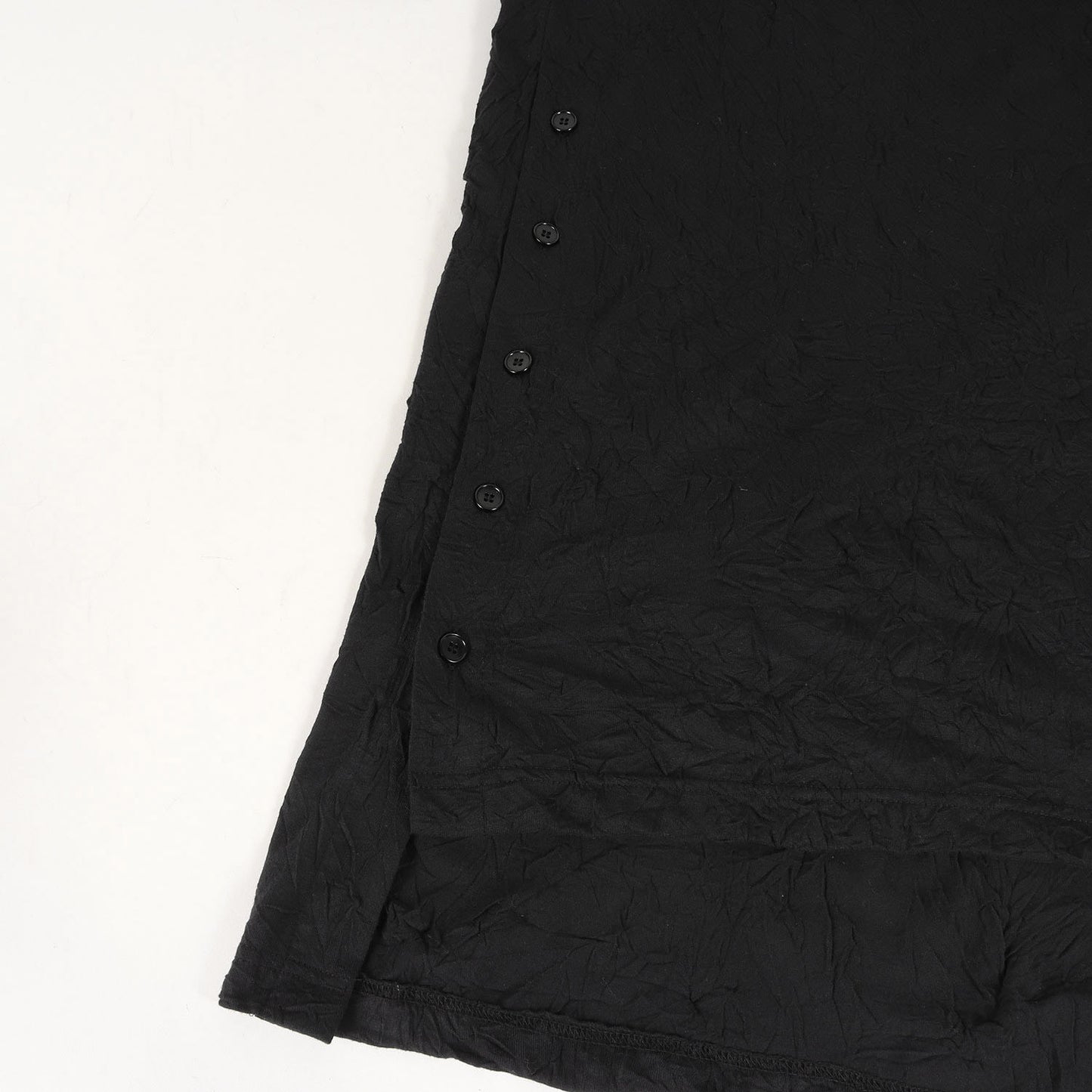 シャーリング加工 タートルネック カットソー (WASHER JERSEY BUTTON OPENED BIG TURTLENECK CUT SEW)