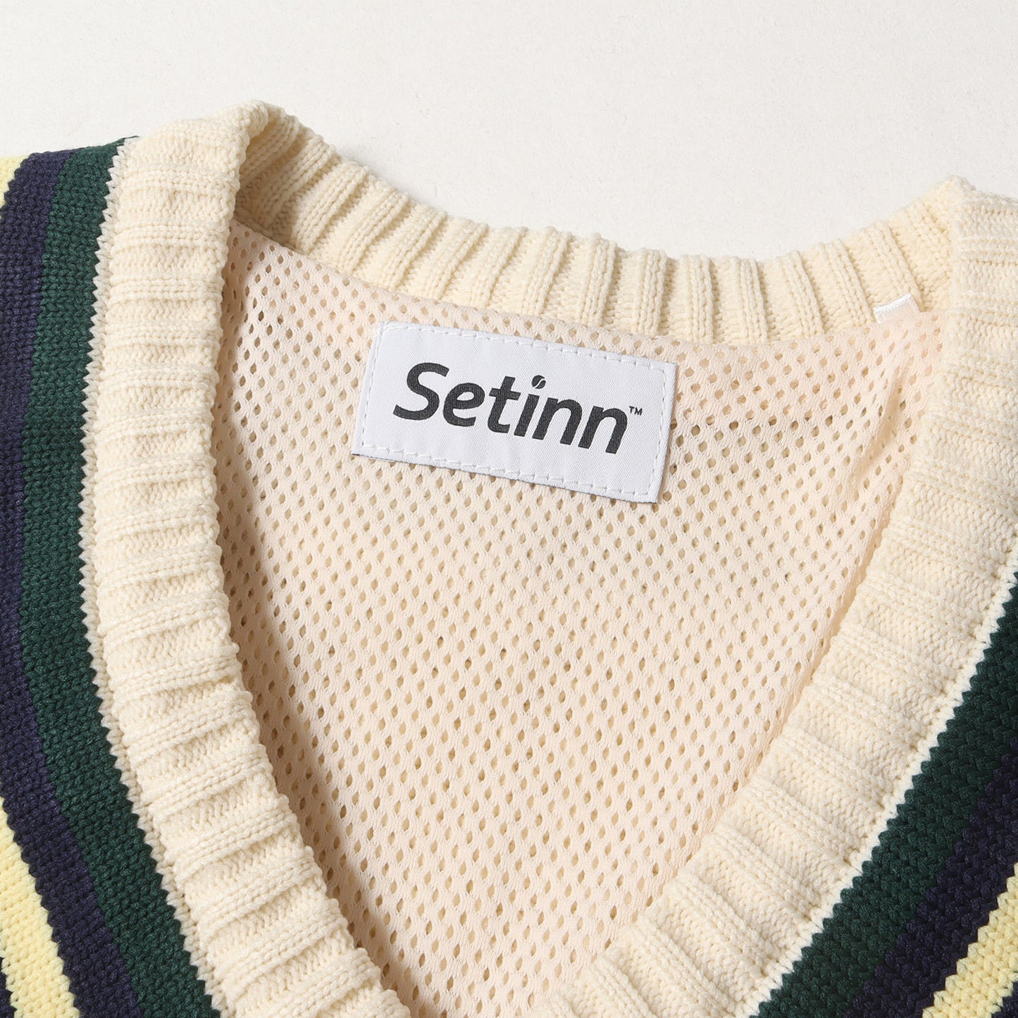 チルデン Vネック ポリ ニット ベスト (CEREMONY VEST 86-05-0001-142)