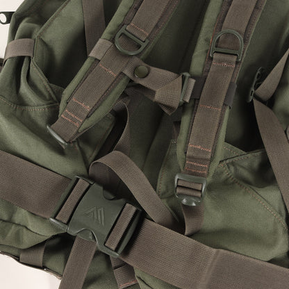 デイアンドハーフ バックパック (DAY AND A HALF PACK)