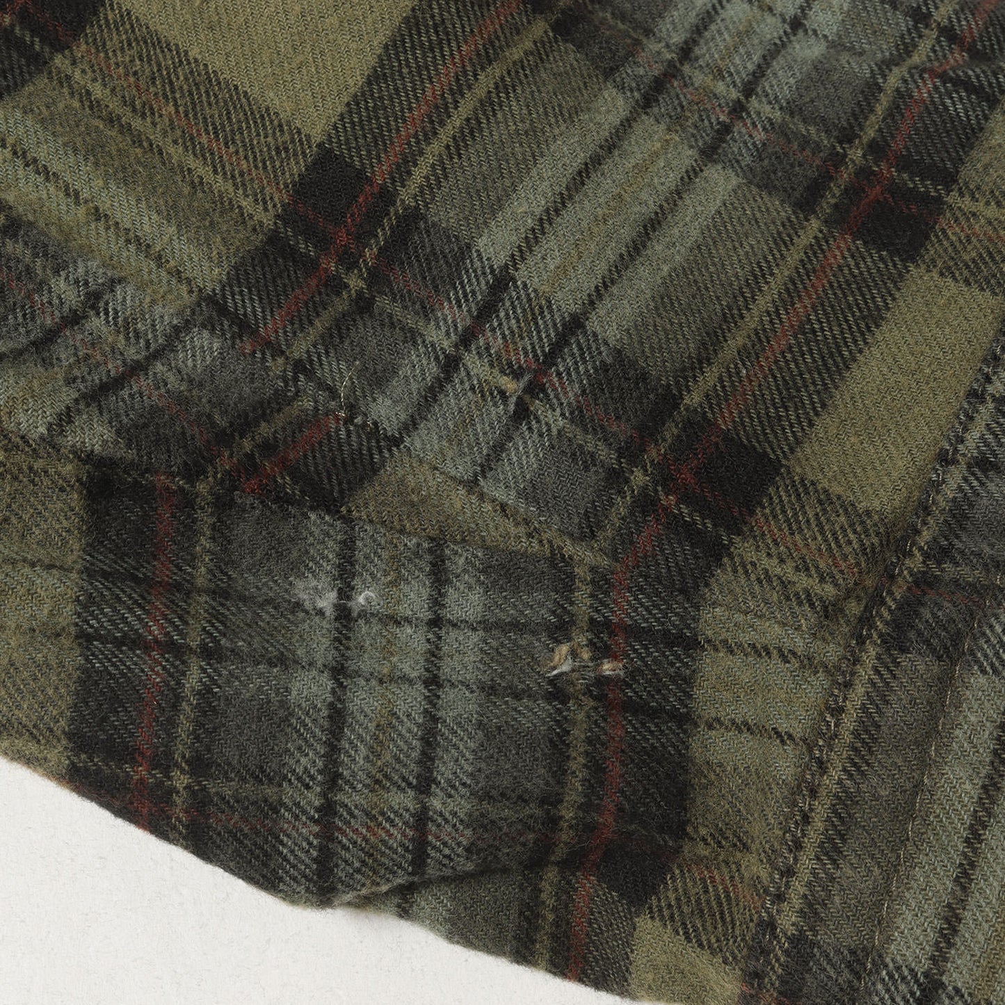 24AW グラフィックTシャツ レイヤード オーバーサイズ チェック ネルシャツ(L/S Paris Liberty Layered Shirt XC24 794656 TQM20 2880)