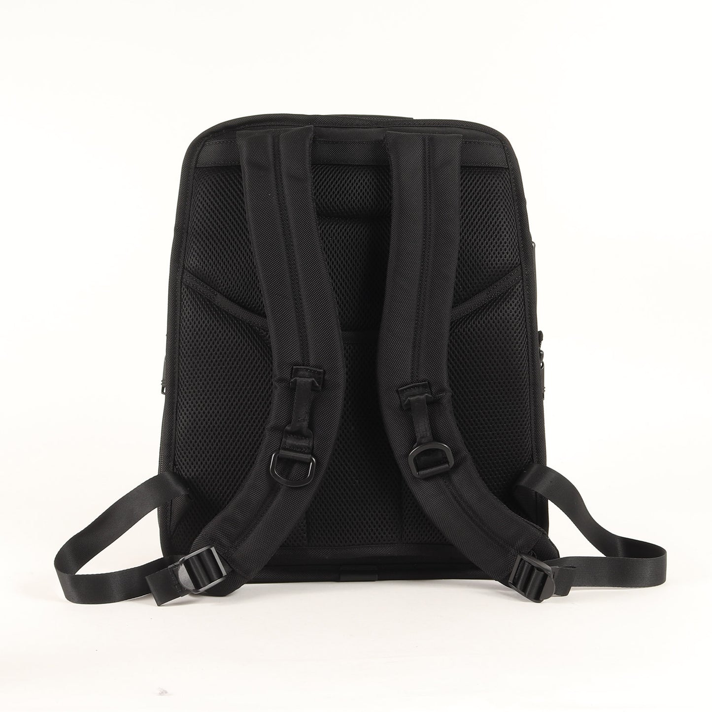 アルファ3 スリム ソリューションズ ブリーフ パック (Alpha 3 Slim Solutions Brief Pack 117315-1009)