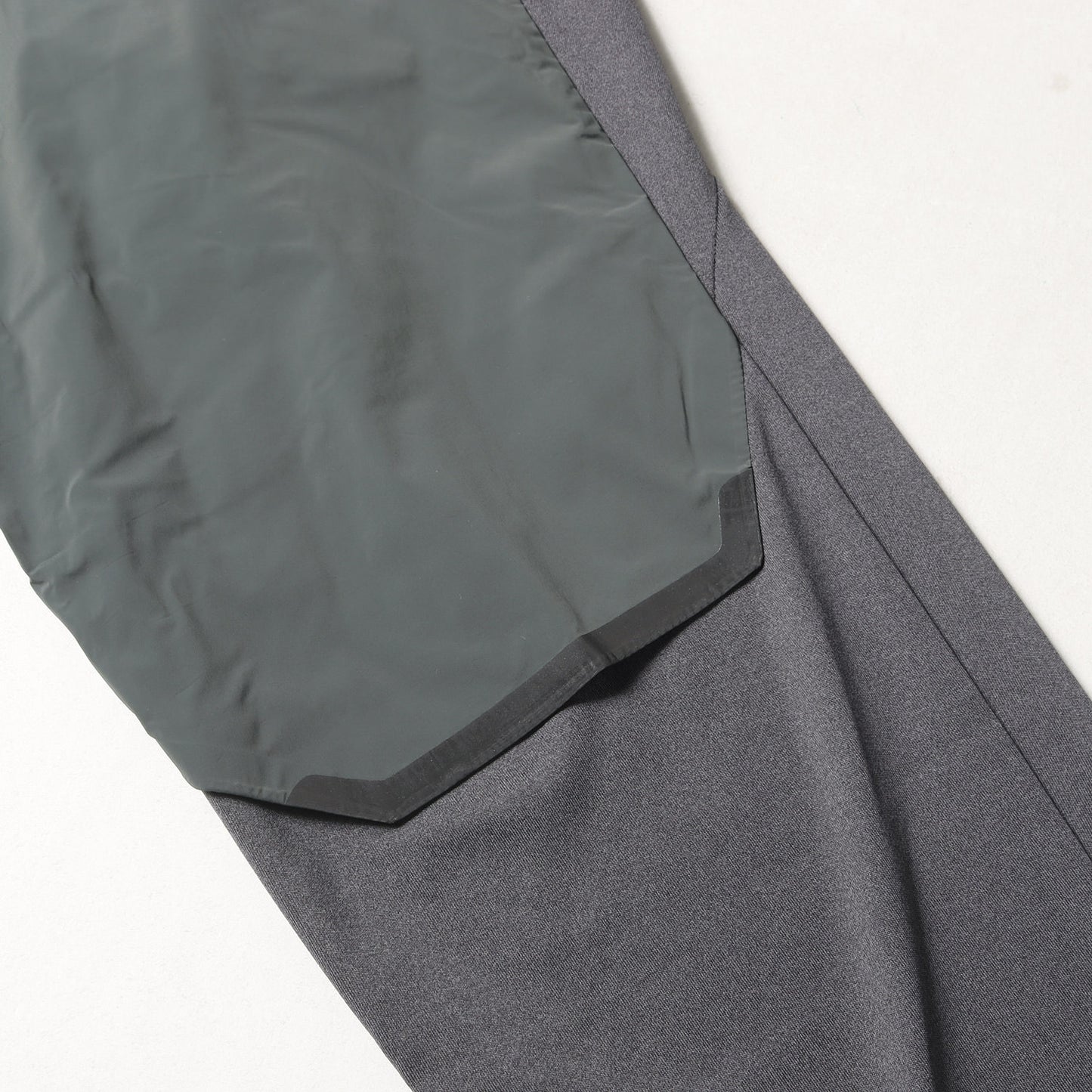 ストレッチシェル ウェザー ランニングパンツ(Weather Pants)