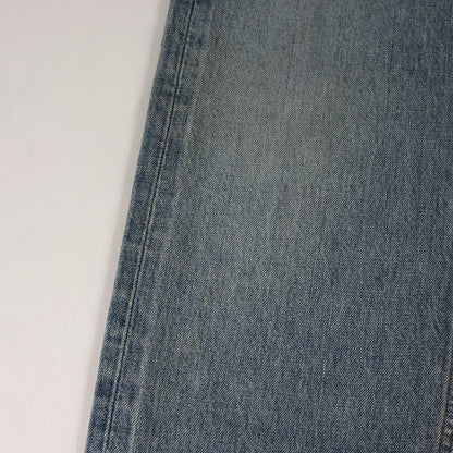 ストレートレグ デニム パンツ (Straight-Leg Jeans In Denim) / ジッパーフライ