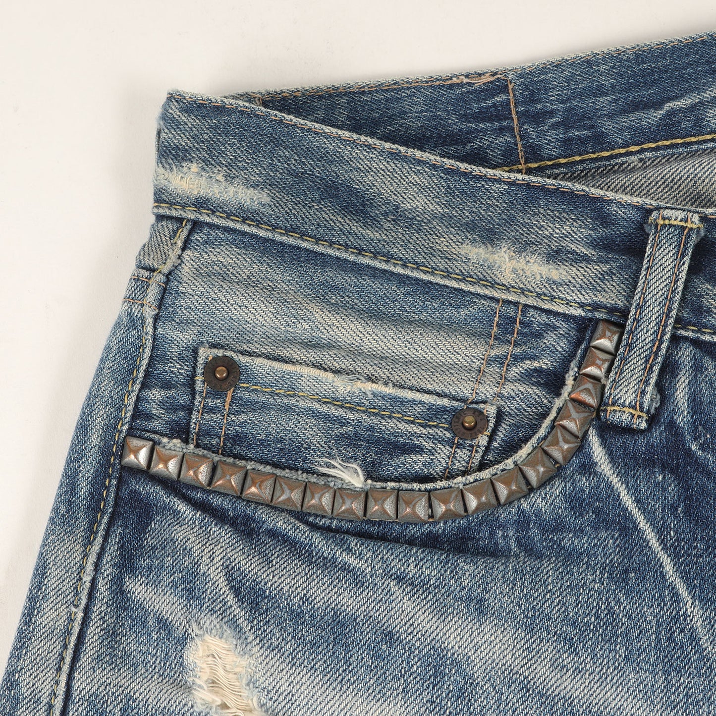 ヴィンテージ加工 シリコンパッチ ストレート デニム パンツ / THEE HISTERIC XXX