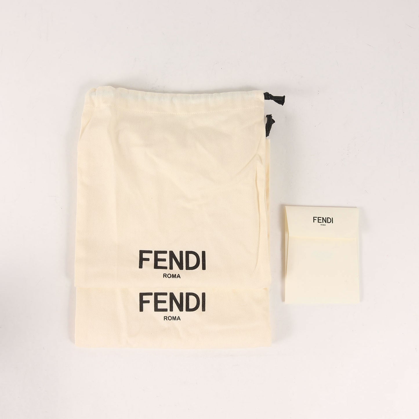 ボキャブラリー LOVE FENDI ボックスロゴ レザー スリッポン