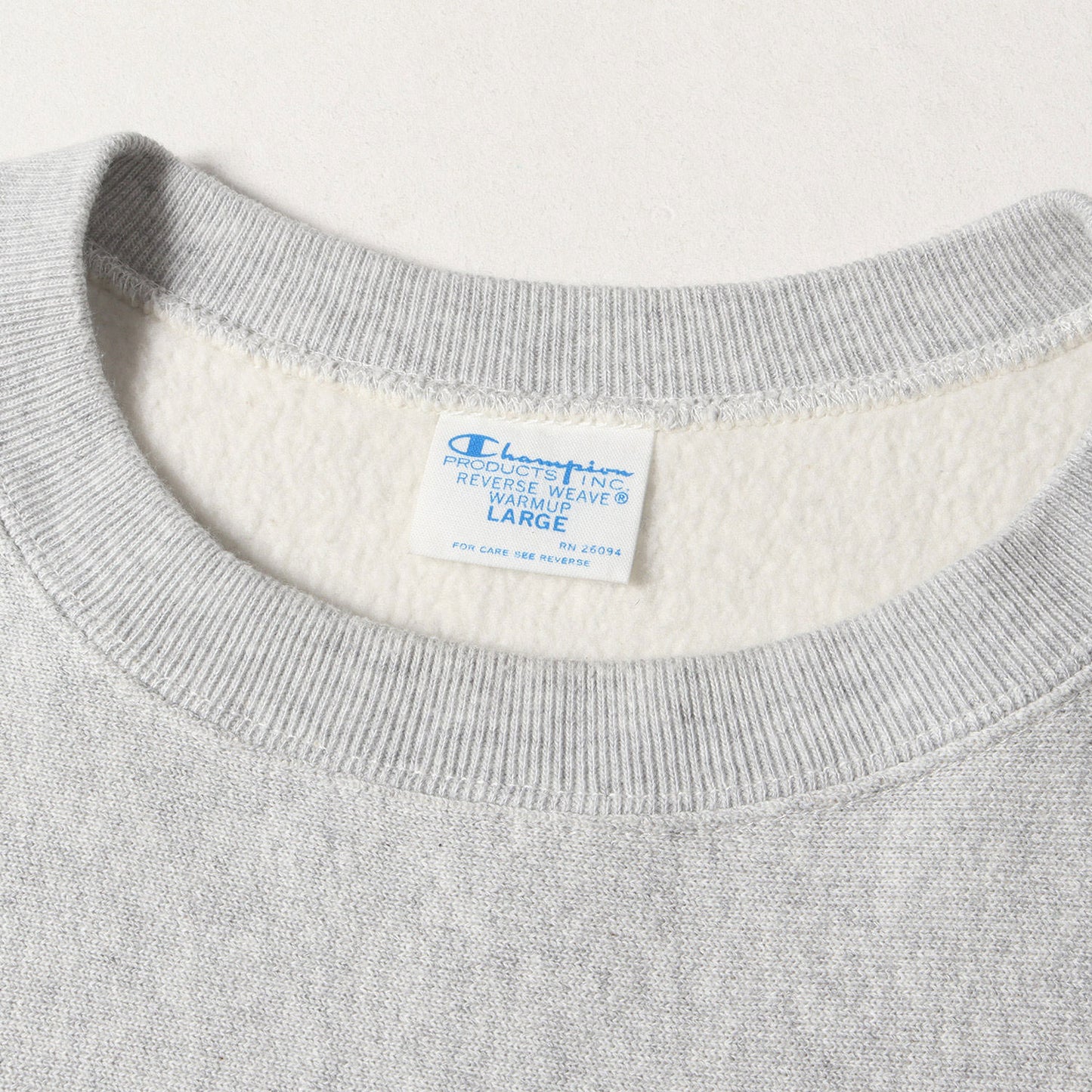 22AW × Champion 単色タグ オールドイングリッシュ ロゴ リバスウィーブ スウェット (CHAMPION × SD Reverse Weave Crew Sweat Official Store Limited) / 裏起毛