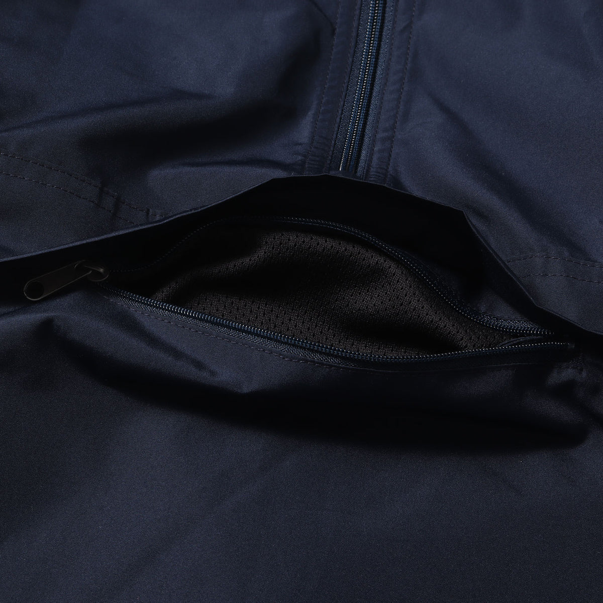 24AW × Champion ロゴ プリント アノラック パーカー (Packable Anorak)
